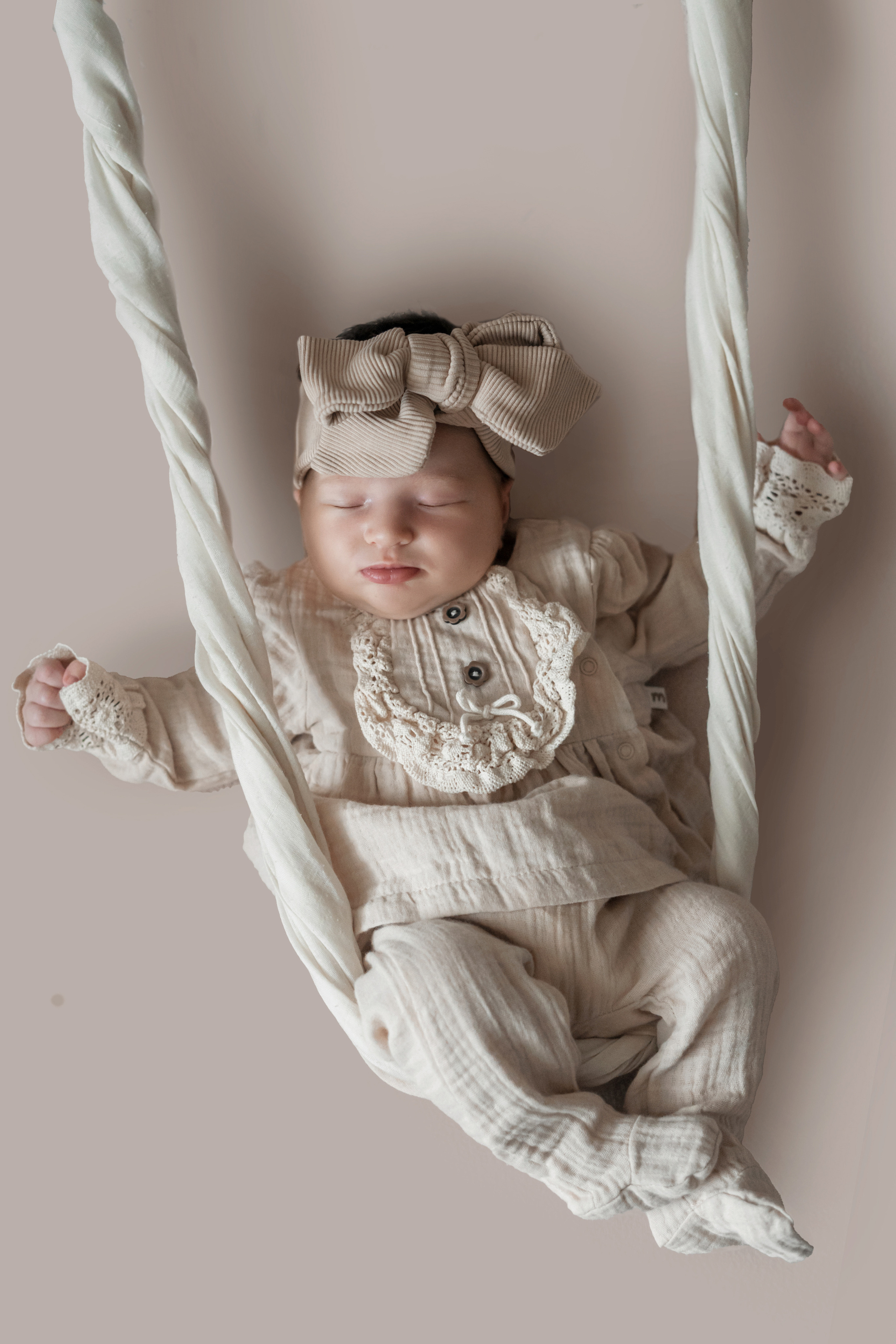 Девочки. Мила Посвит Фотограф новорожденных в Тобольске