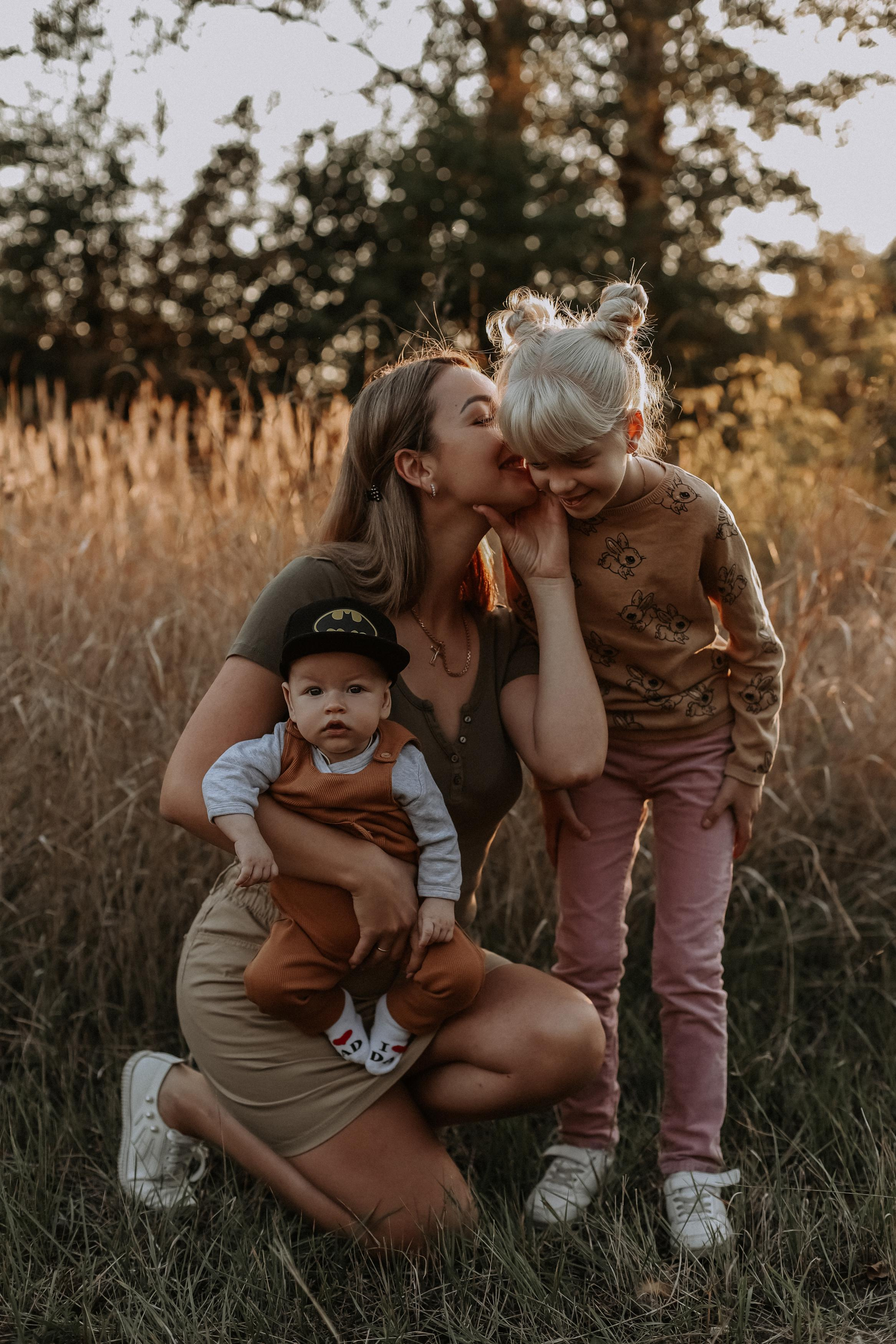 1+1=4. Свадебный и семейный фотограф Захарова Юлия