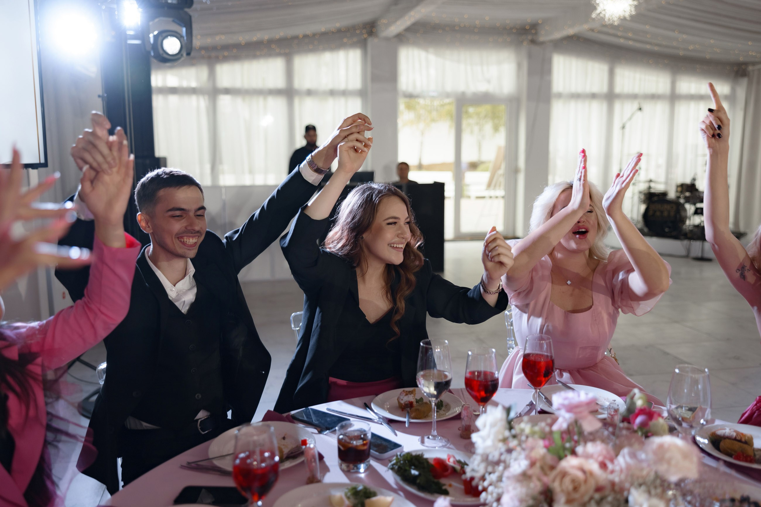 Даниил и Яна. Свадебный фотограф и видеограф Юрий и Эля Дубинины