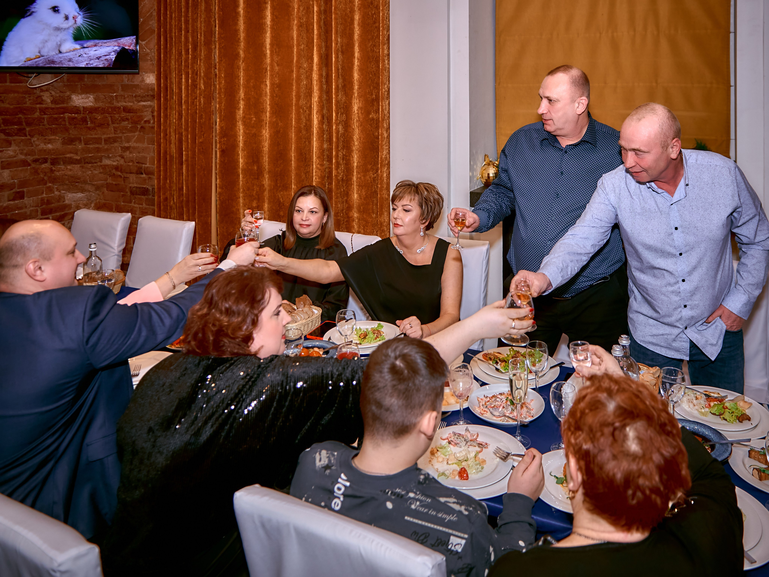 Юбилей в г. Пушкин, Певческая башня. Свадебный фотограф, видеограф, рилсмейкер в Санкт-Петербурге и Москве