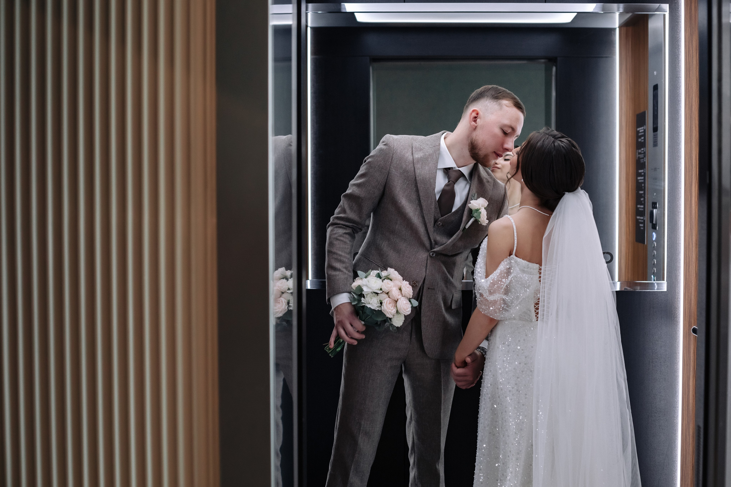 Александр & Анастасия. Свадебный и портретный фотограф в Омске Антон Карев