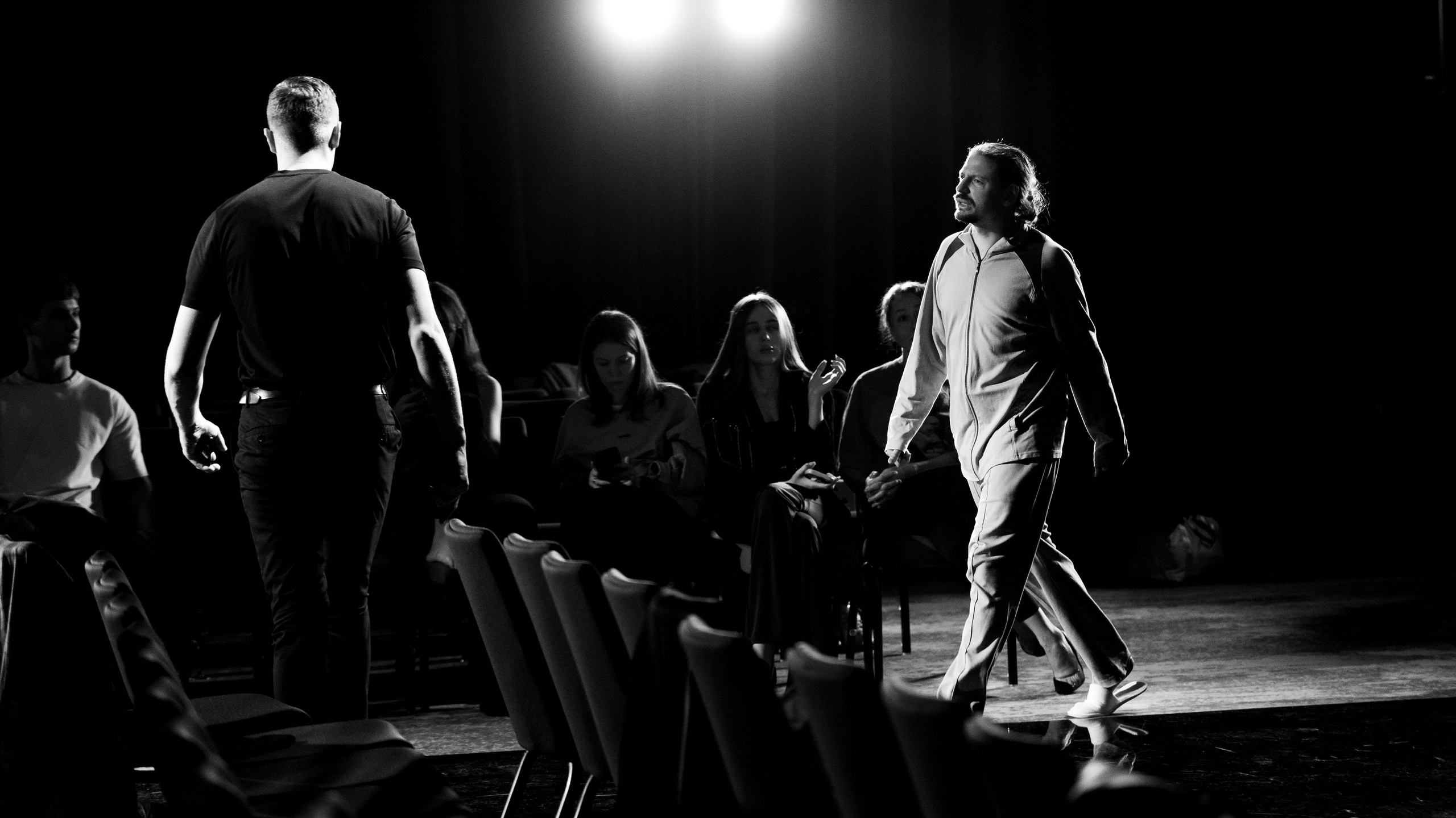 Petr Levenpol_Backstage_Rostov Fashion Show 2025. Фотограф в Ростов-на-Дону Виктория Савчук