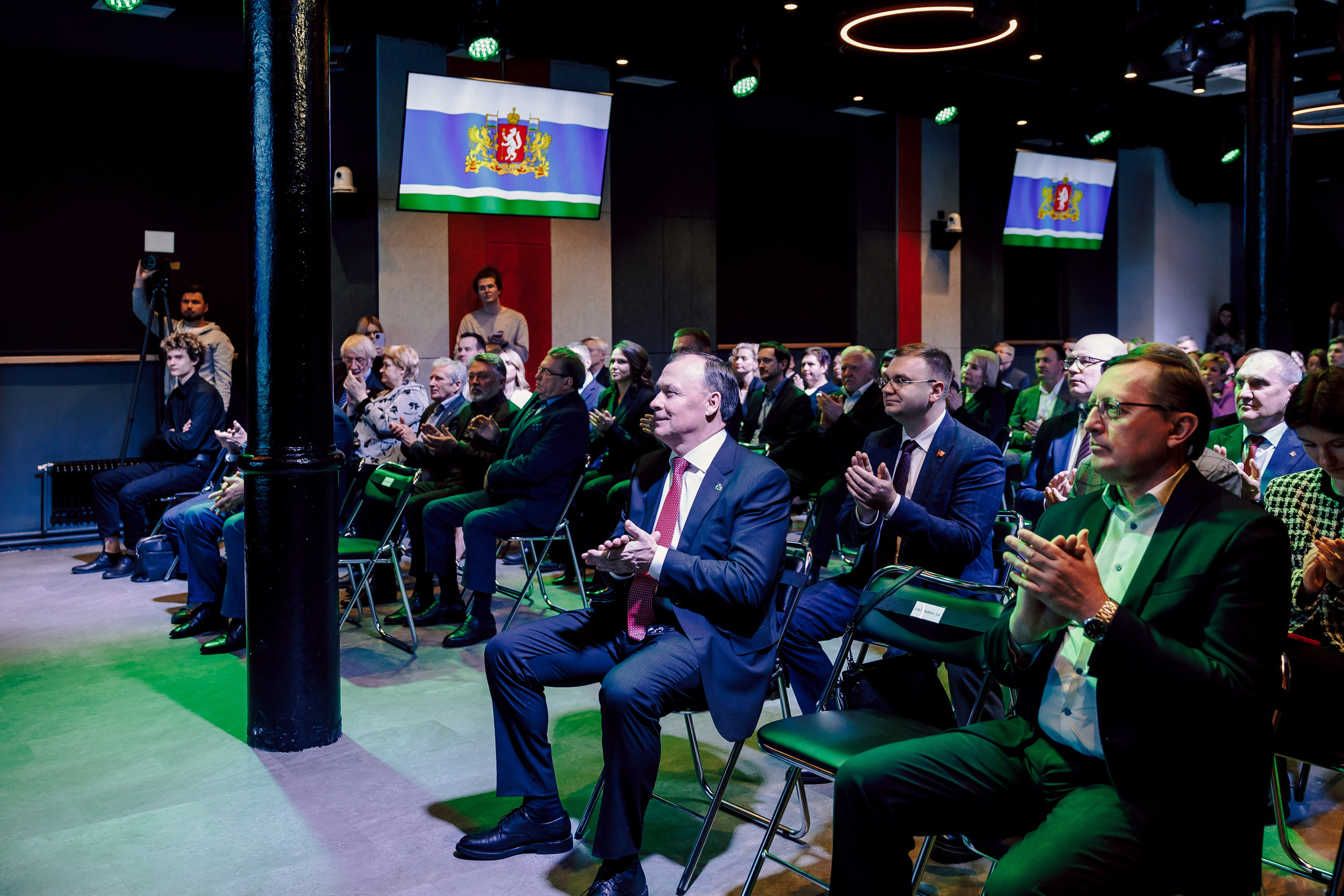 XXVI Церемония вручения премии имени В. Н. Татищева и Г. В. Де Геннина. Лёшка Варзегов — фотограф