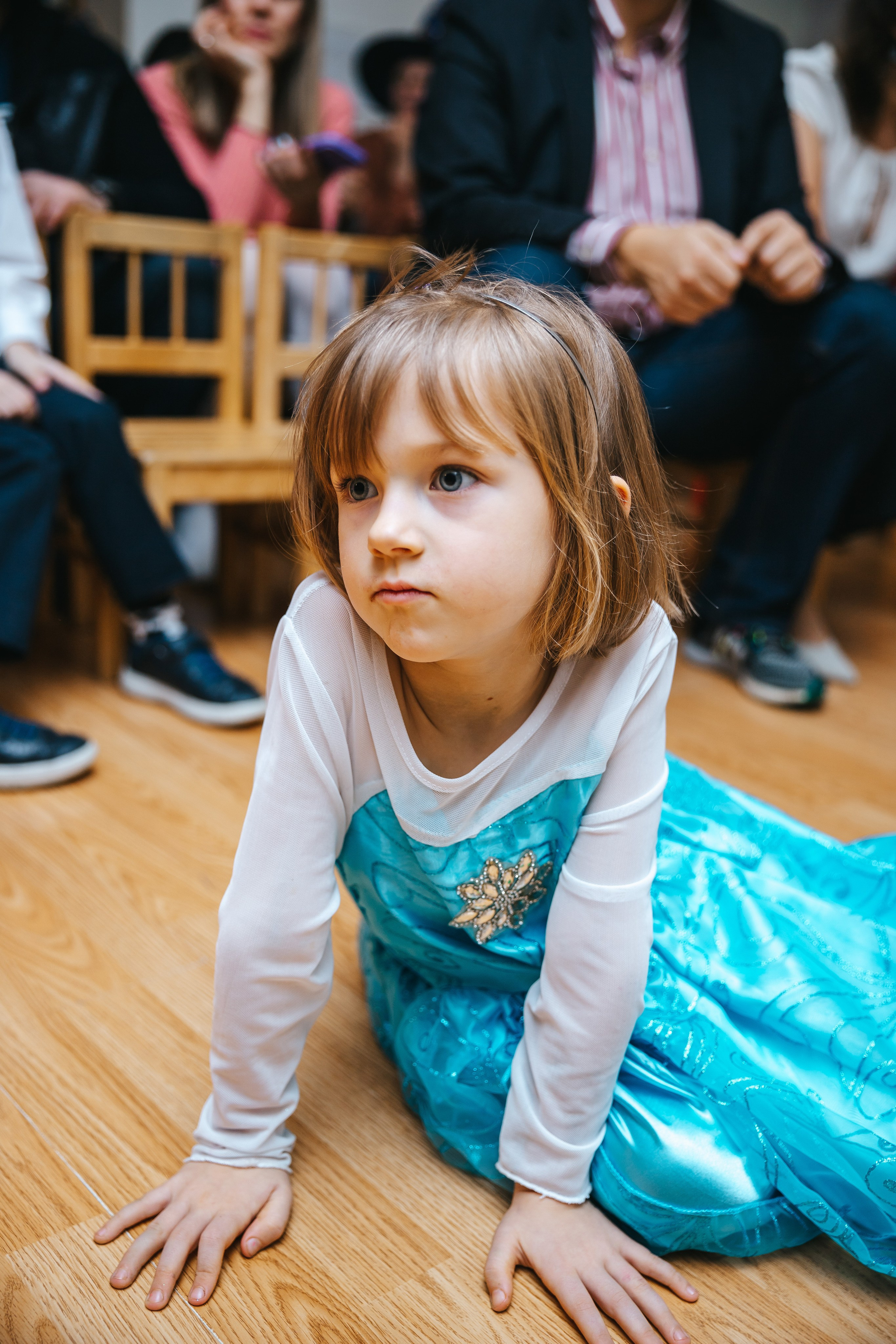 Новогодний утренник в Монтессори-садике. Семейный lifestyle фотограф в Санкт-Петербурге Людмила Пахомова