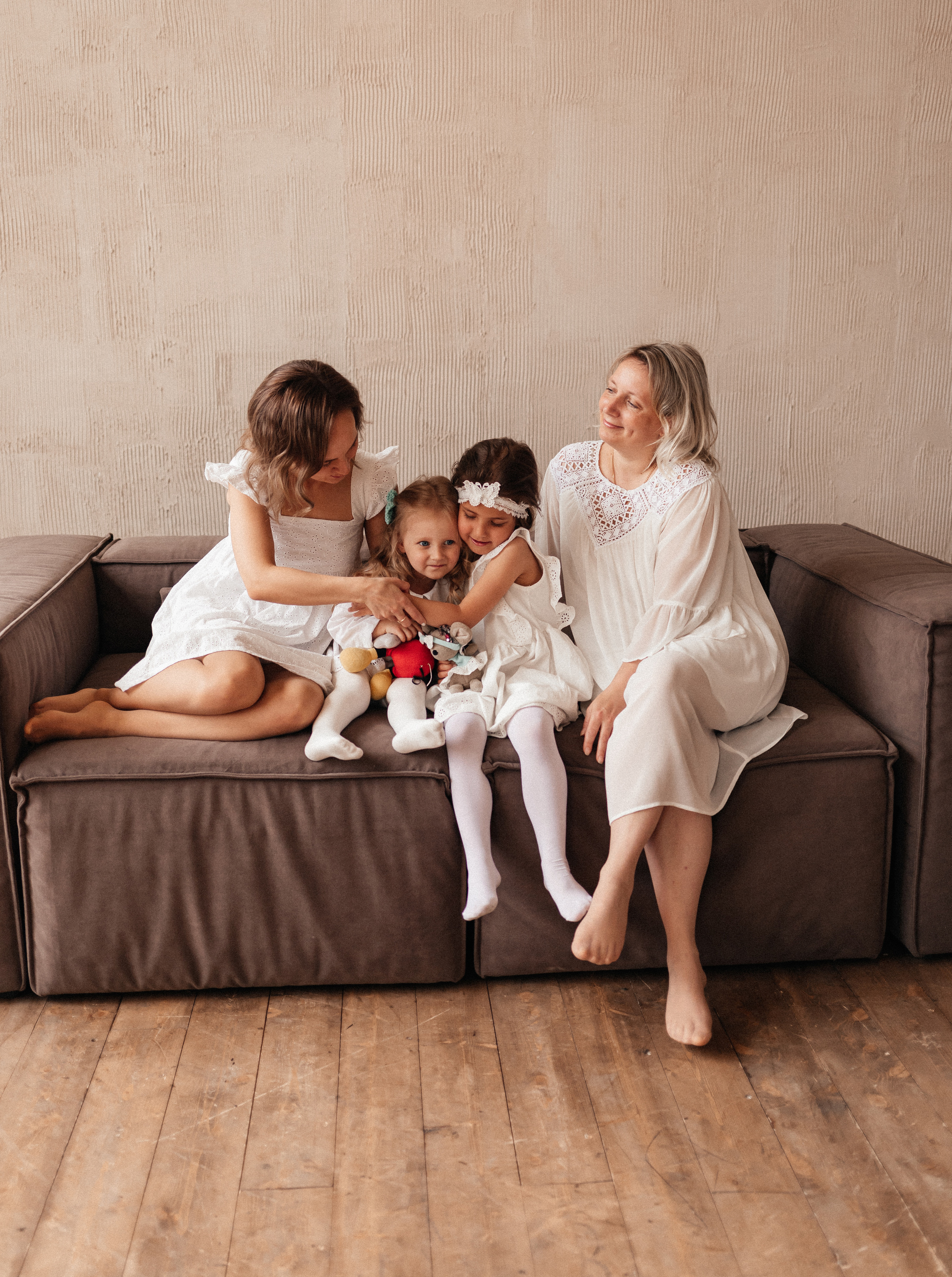 Семейная студийная. Alex Vasina Photographer