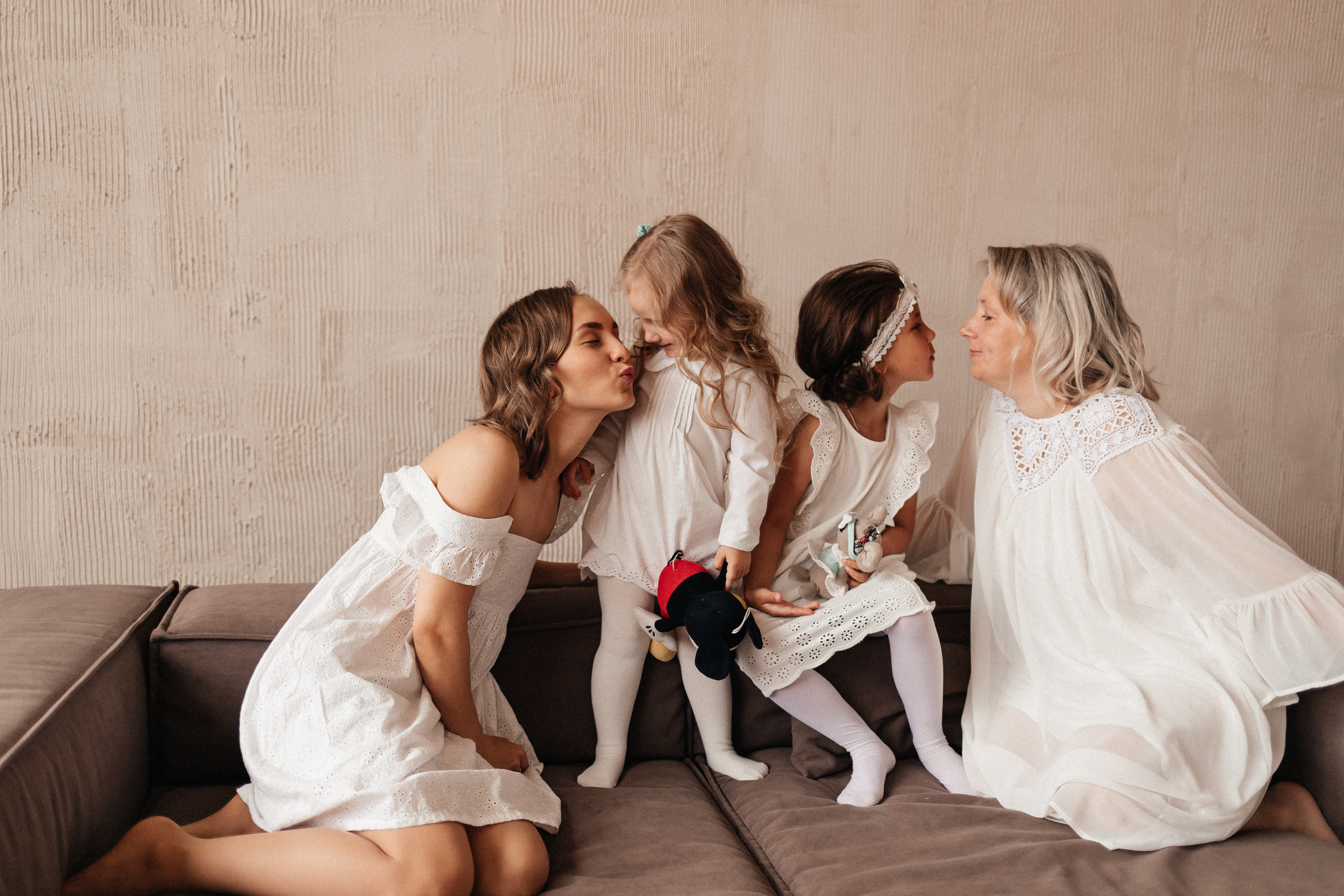 Семейная студийная. Alex Vasina Photographer