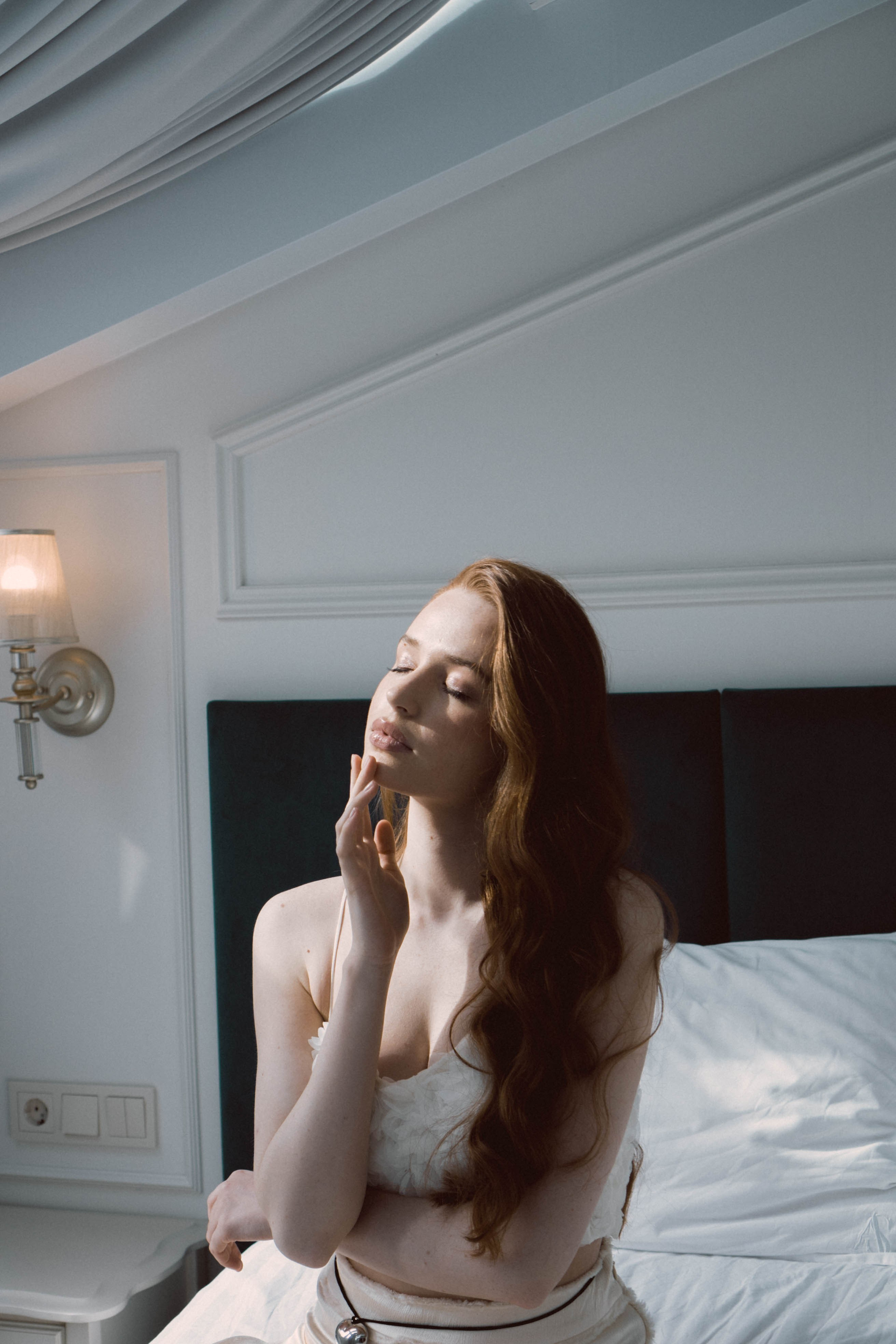 СВАДЕБНАЯ СЬЕМКА В ОТЕЛЕ. СБОРЫ ЖЕНИХА И НЕВЕСТЫ И ТАКЖЕ ТОР И ПОДГОТОВКА К ПРОГУЛКЕ. Профессиональный фотограф, Санкт-Петербург — Виктория Богомолова