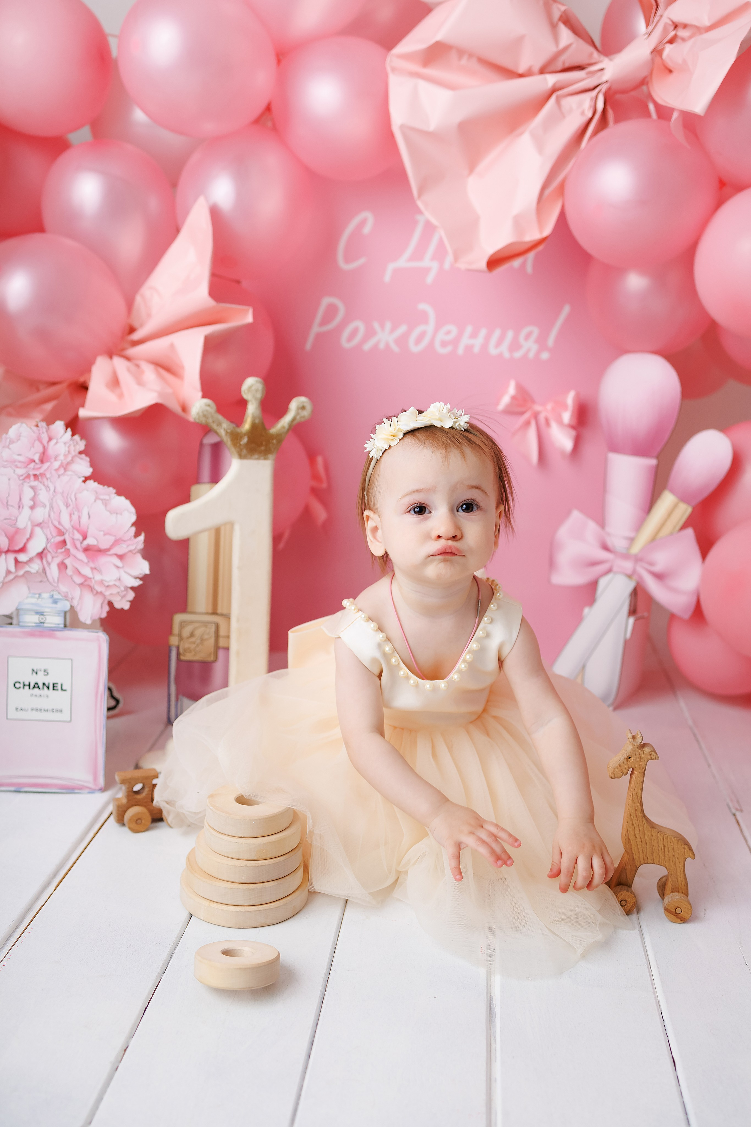 Анечке 1 годик. Фотограф новорожденный малышей Новосибирск