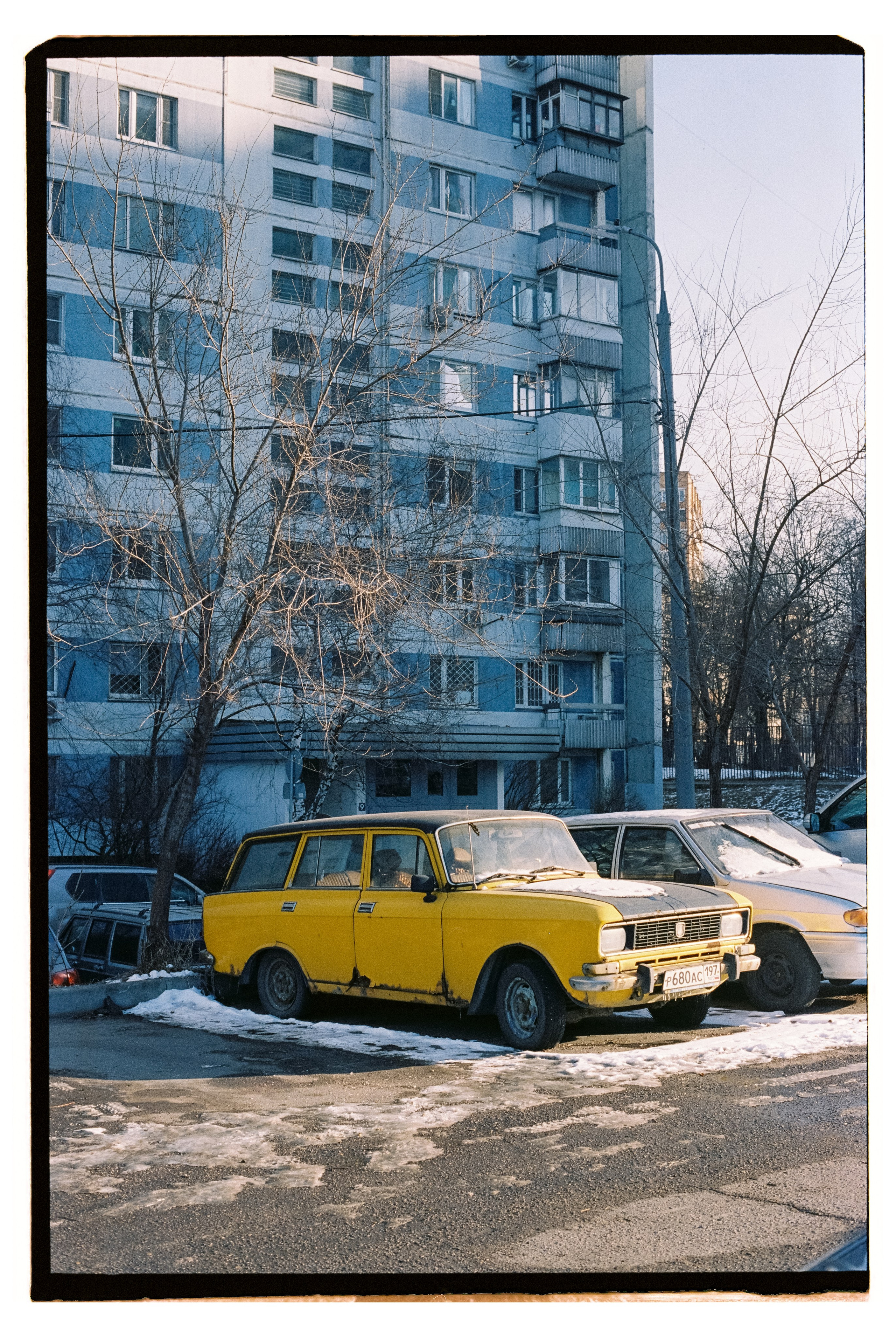 CARS. ANNA — PHOTOGRAPHER