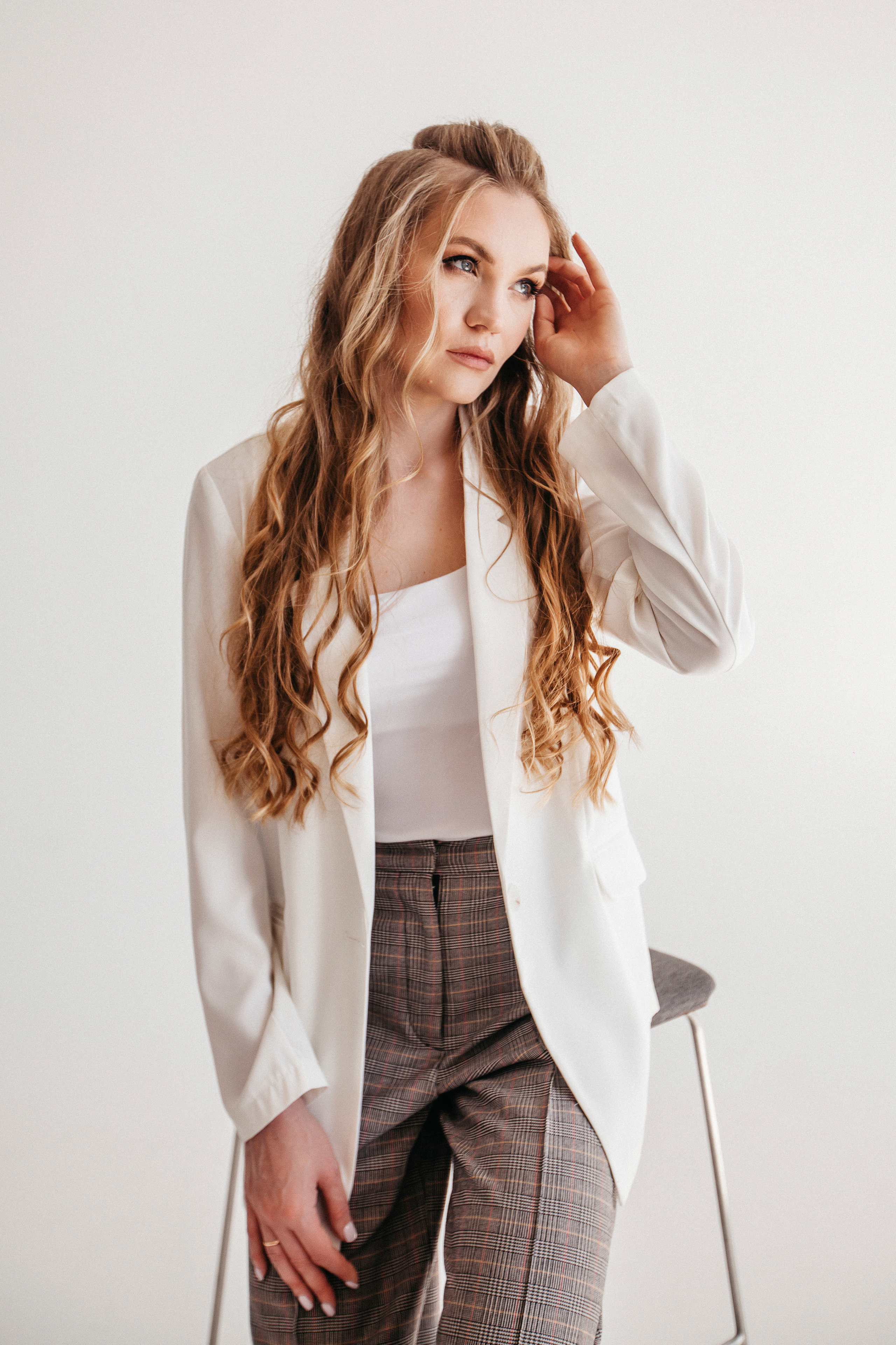 Ира. Главная