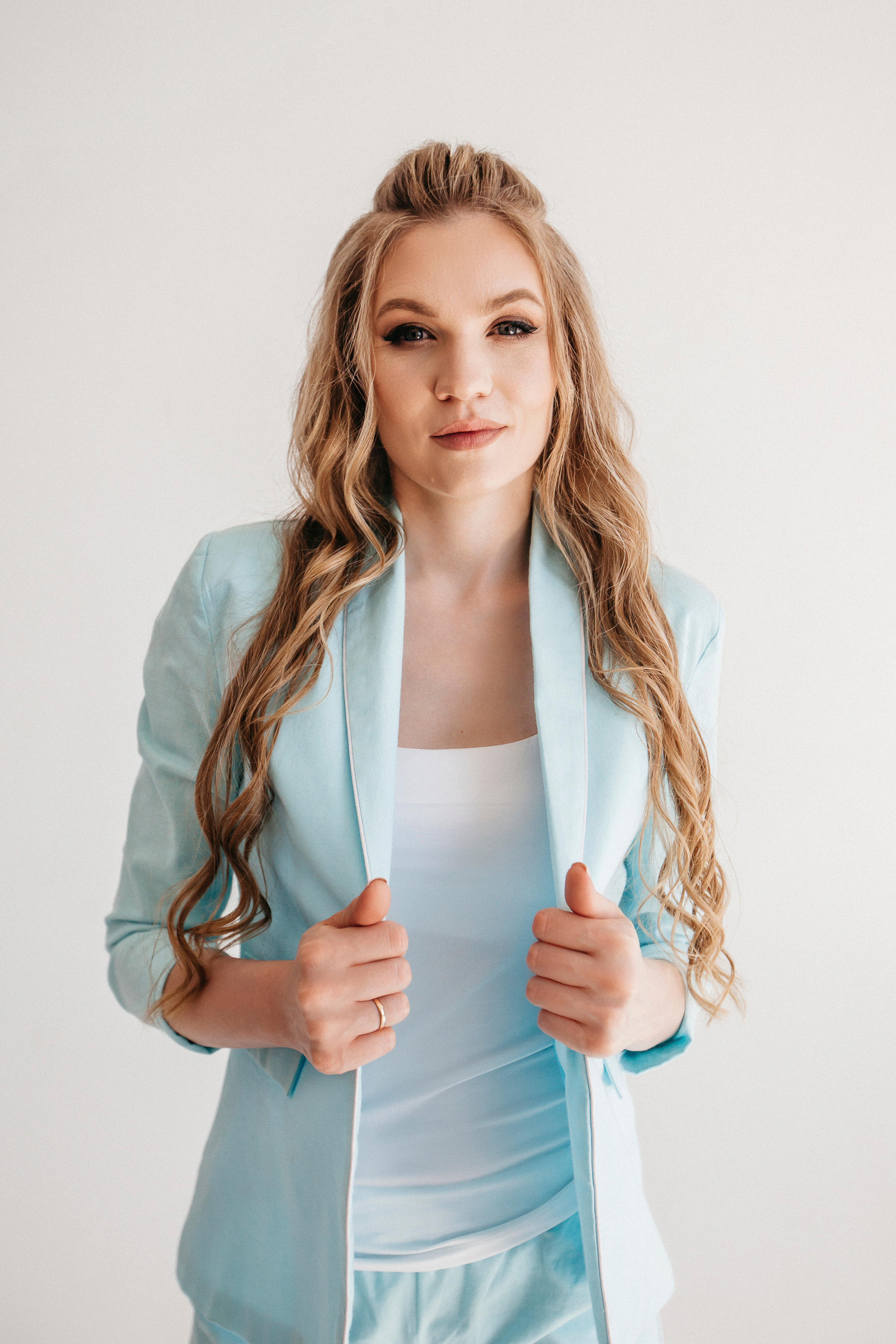 Ира. Главная