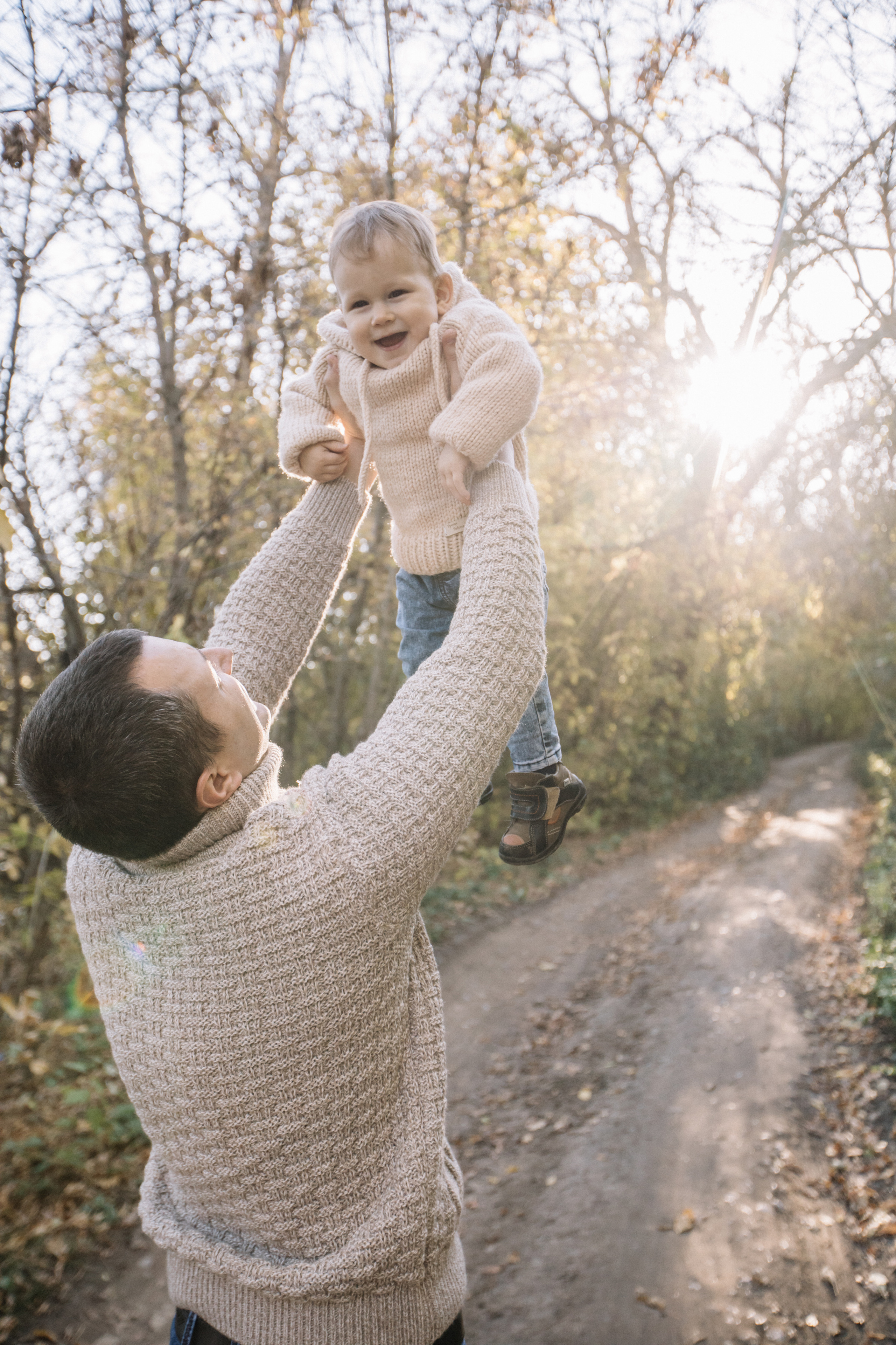 Сережа + Оля + Никита. Главная