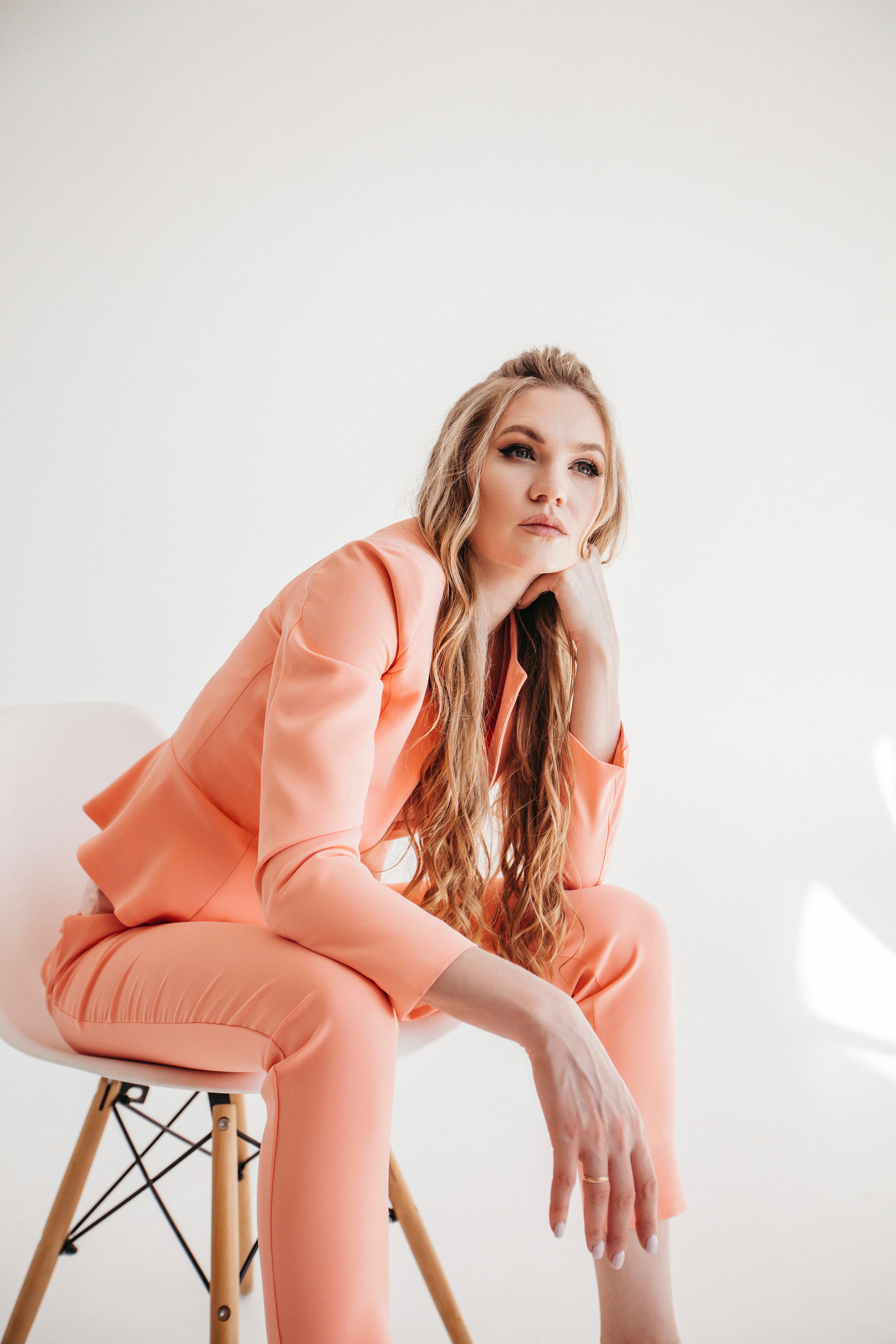 Ира. Главная