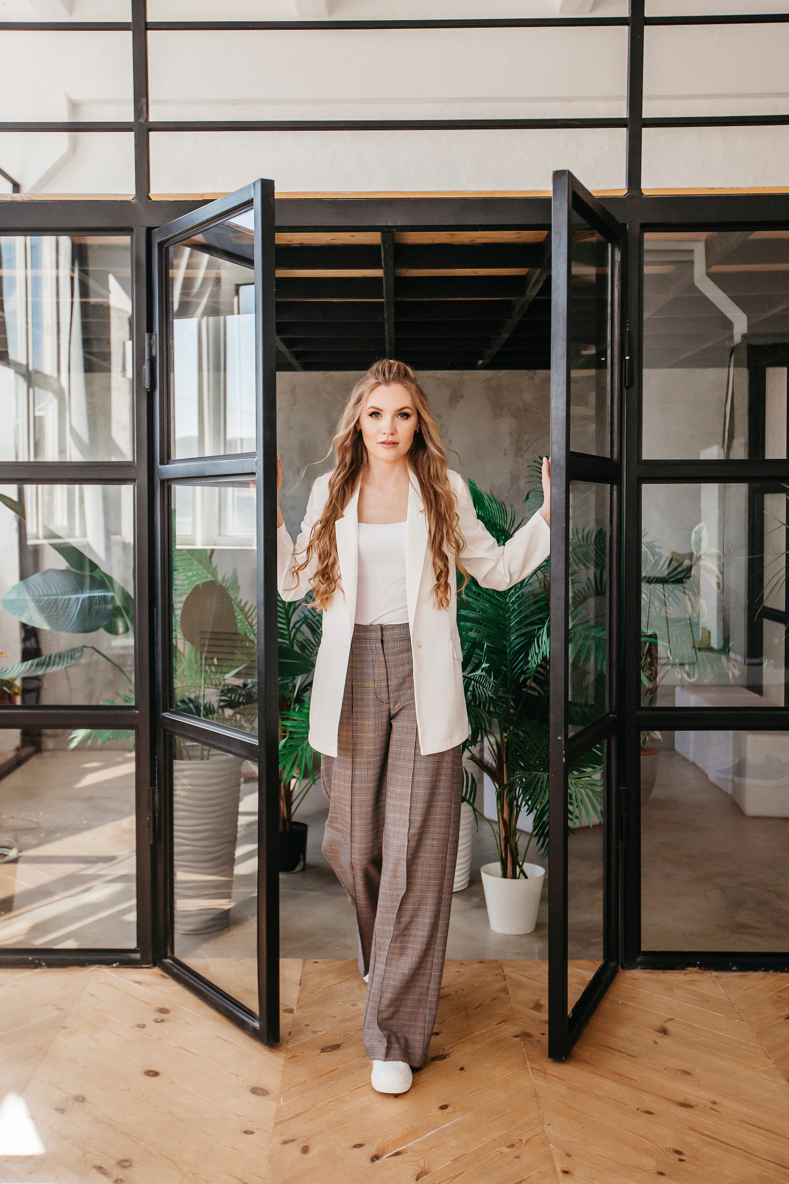 Ира. Главная