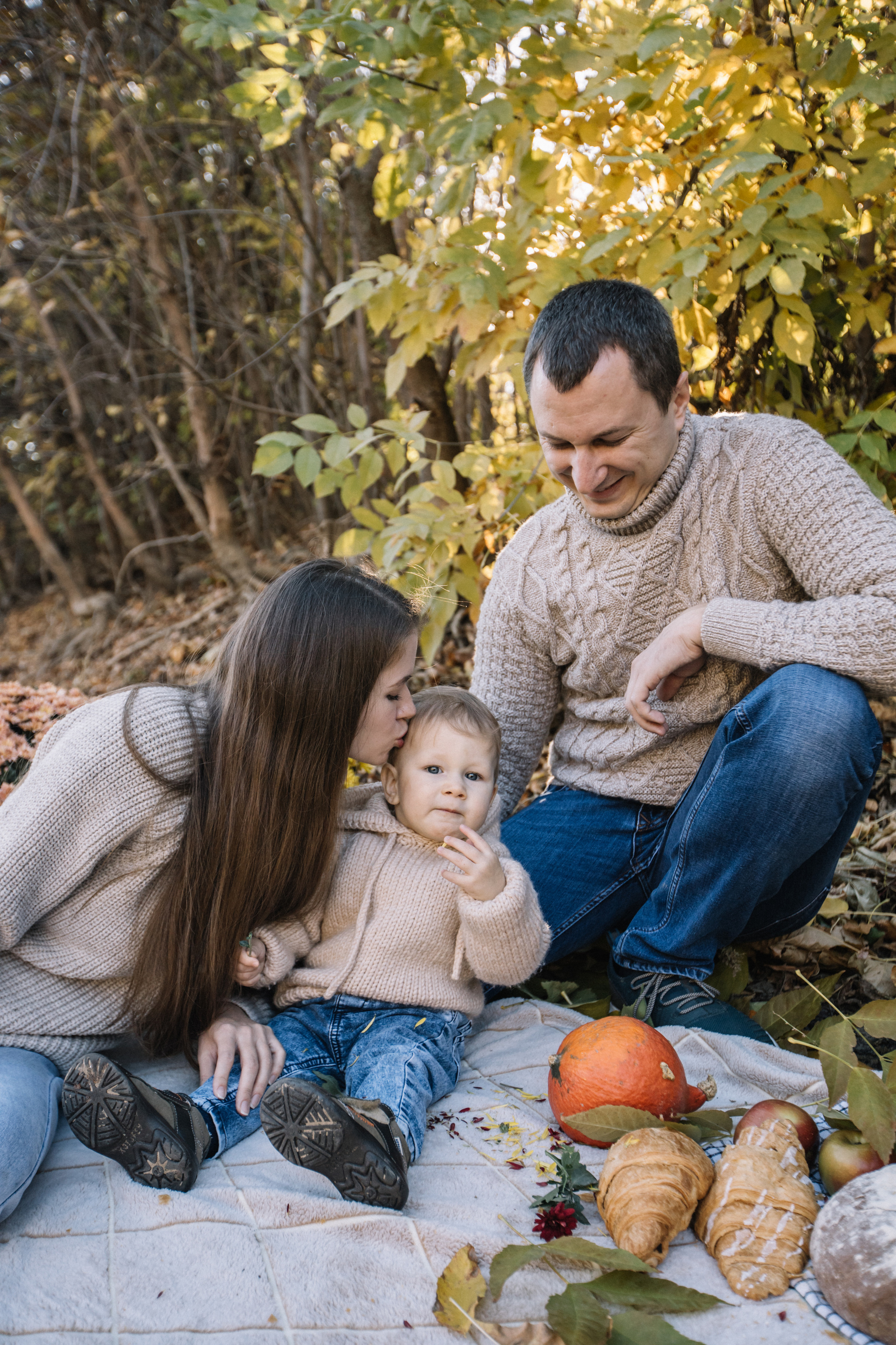 Сережа + Оля + Никита. Главная