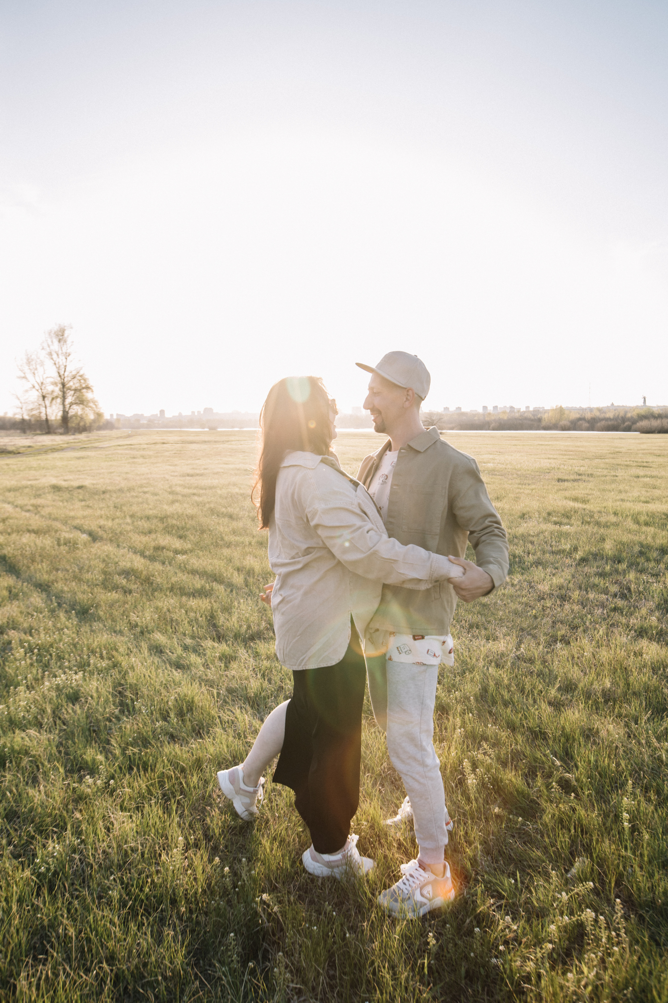 Ваня и Юля. Главная