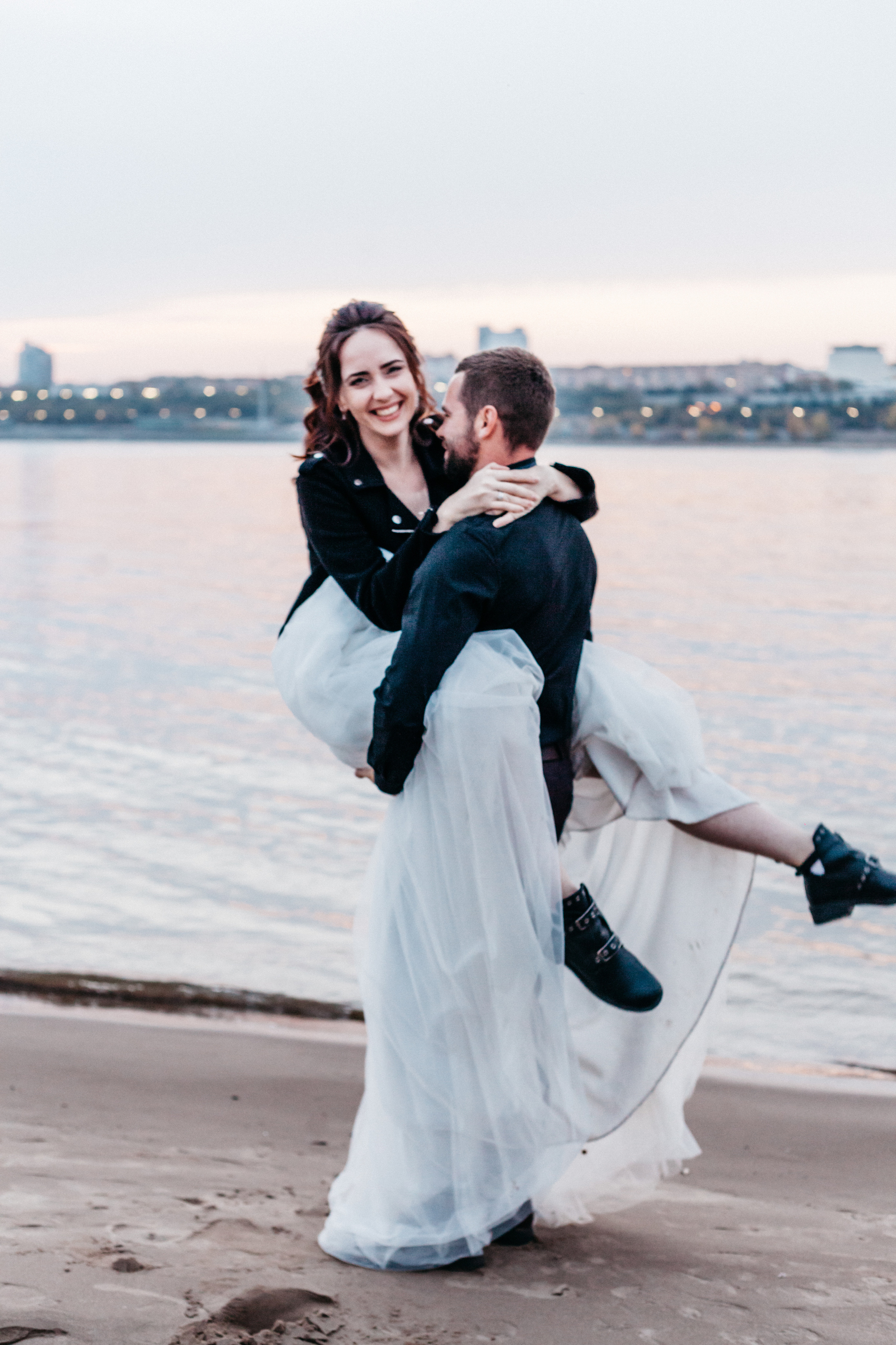 Леша и Настя. Главная