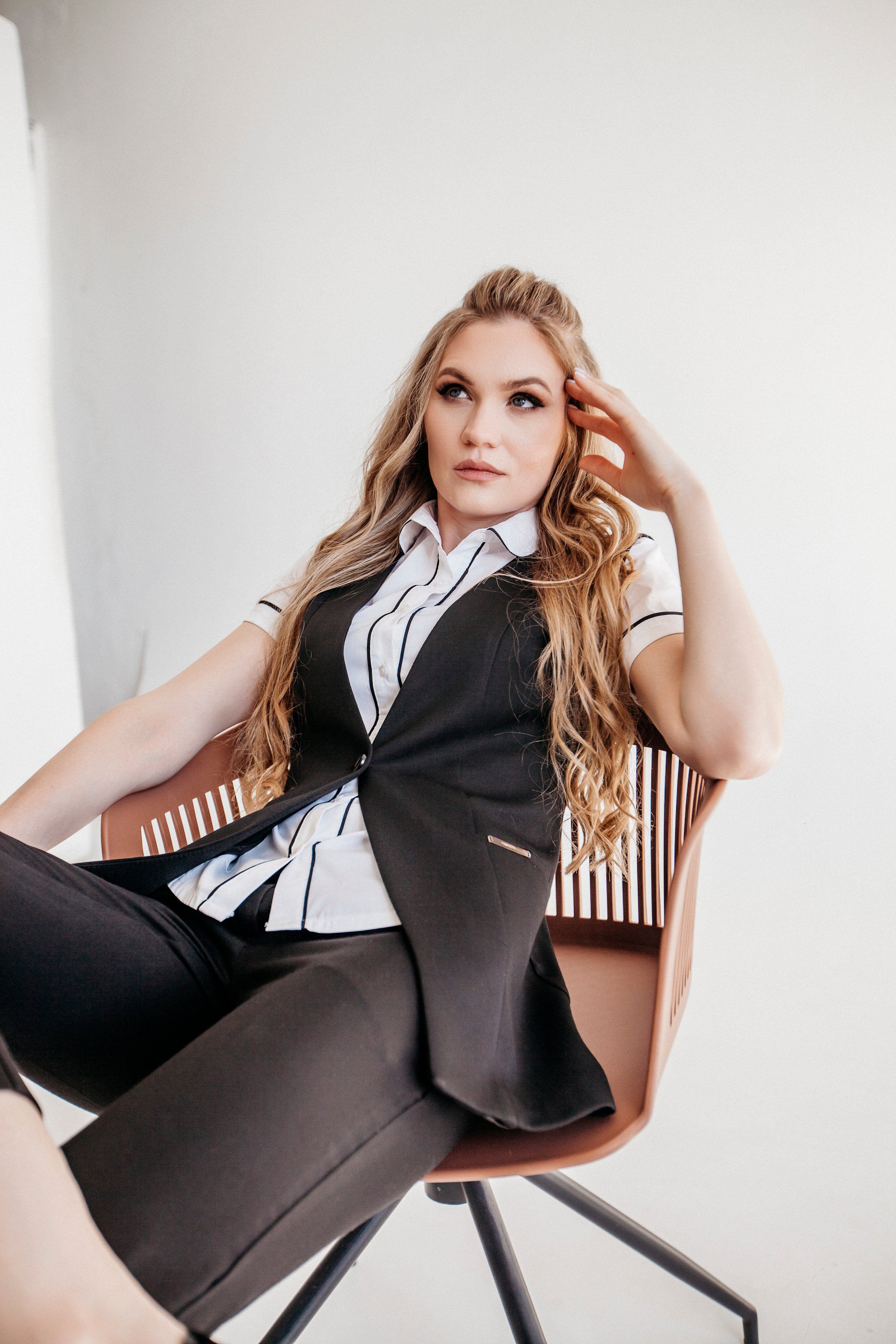 Ира. Главная