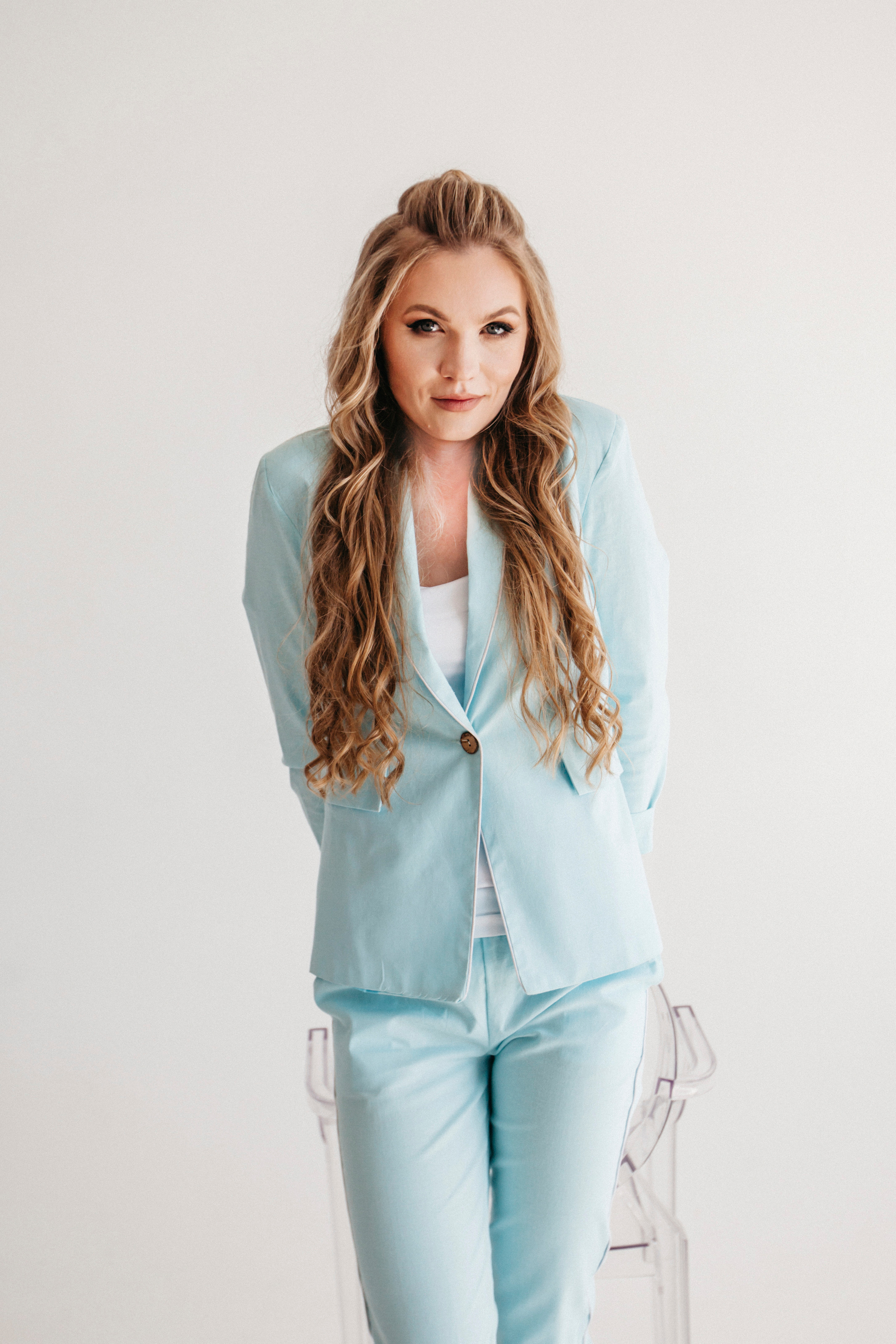 Ира. Главная