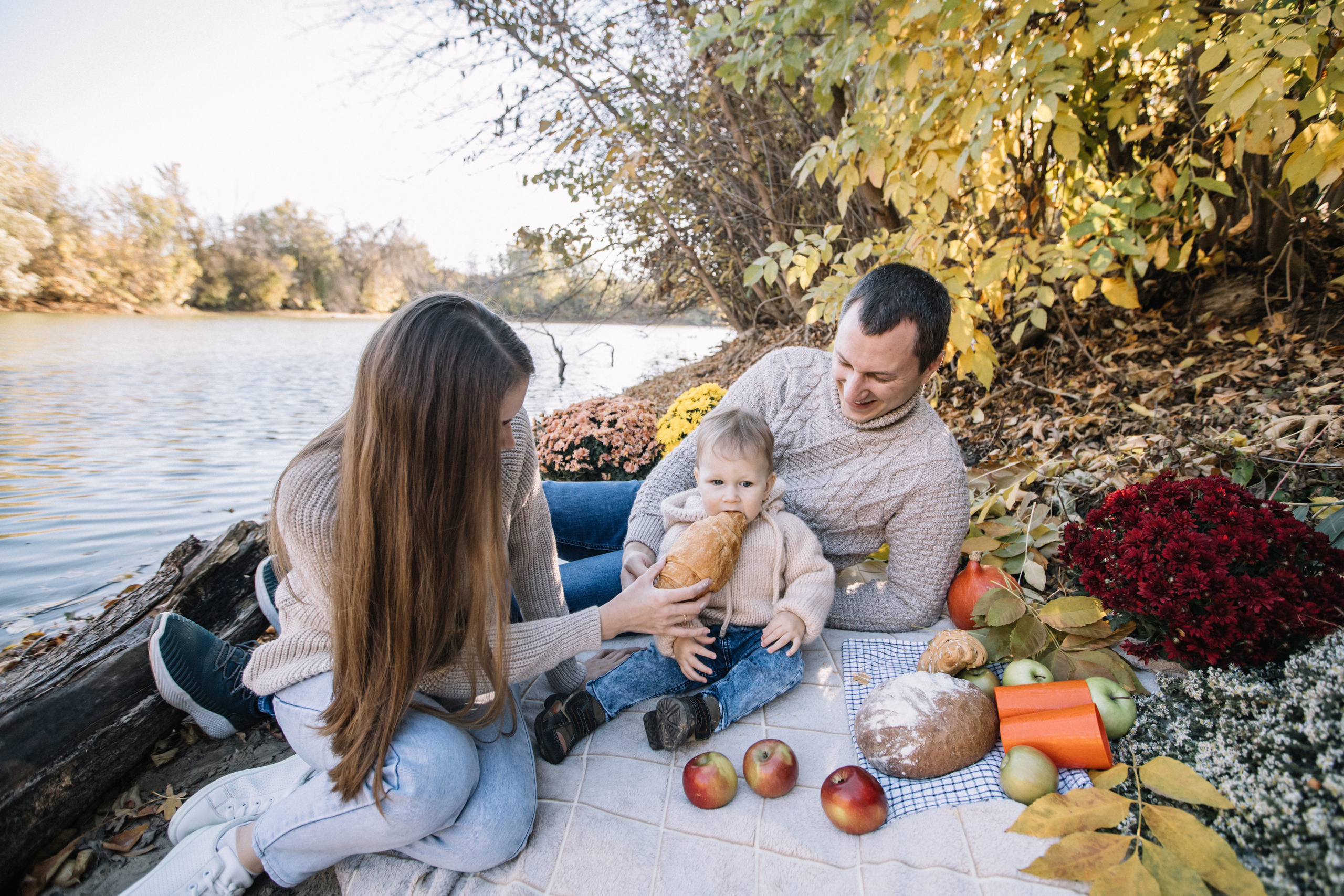 Сережа + Оля + Никита. Главная