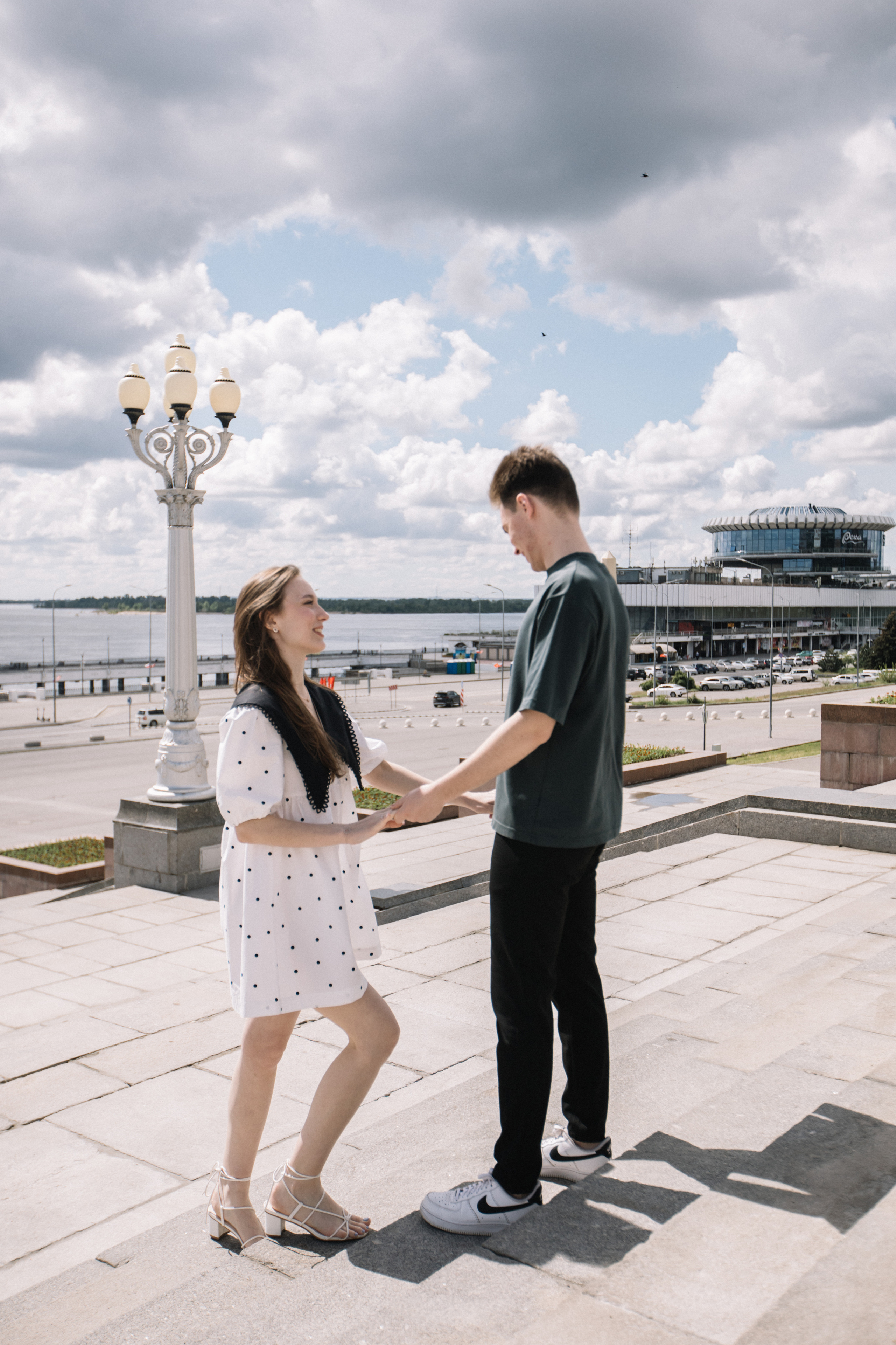 Паша и Полина. Главная