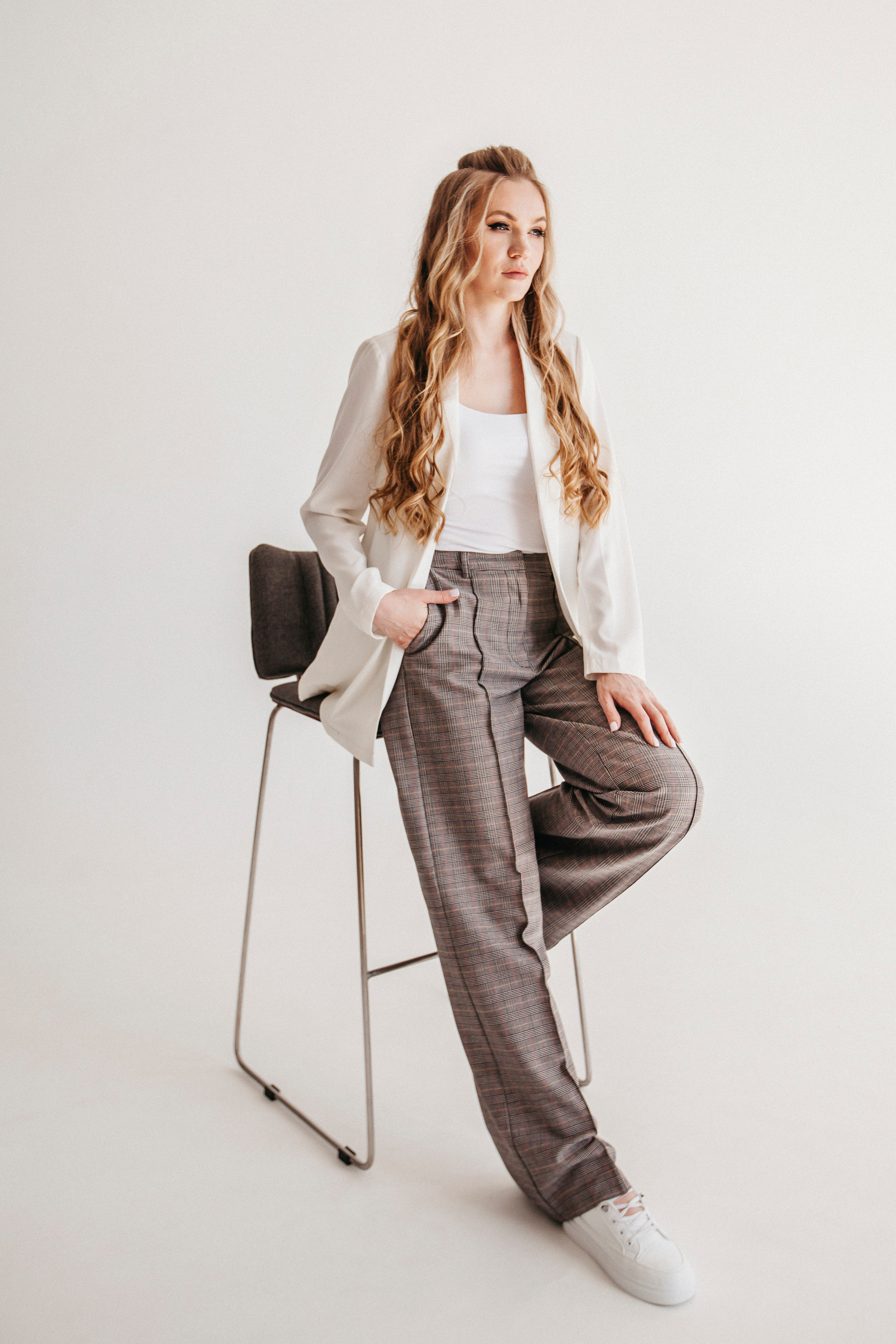 Ира. Главная