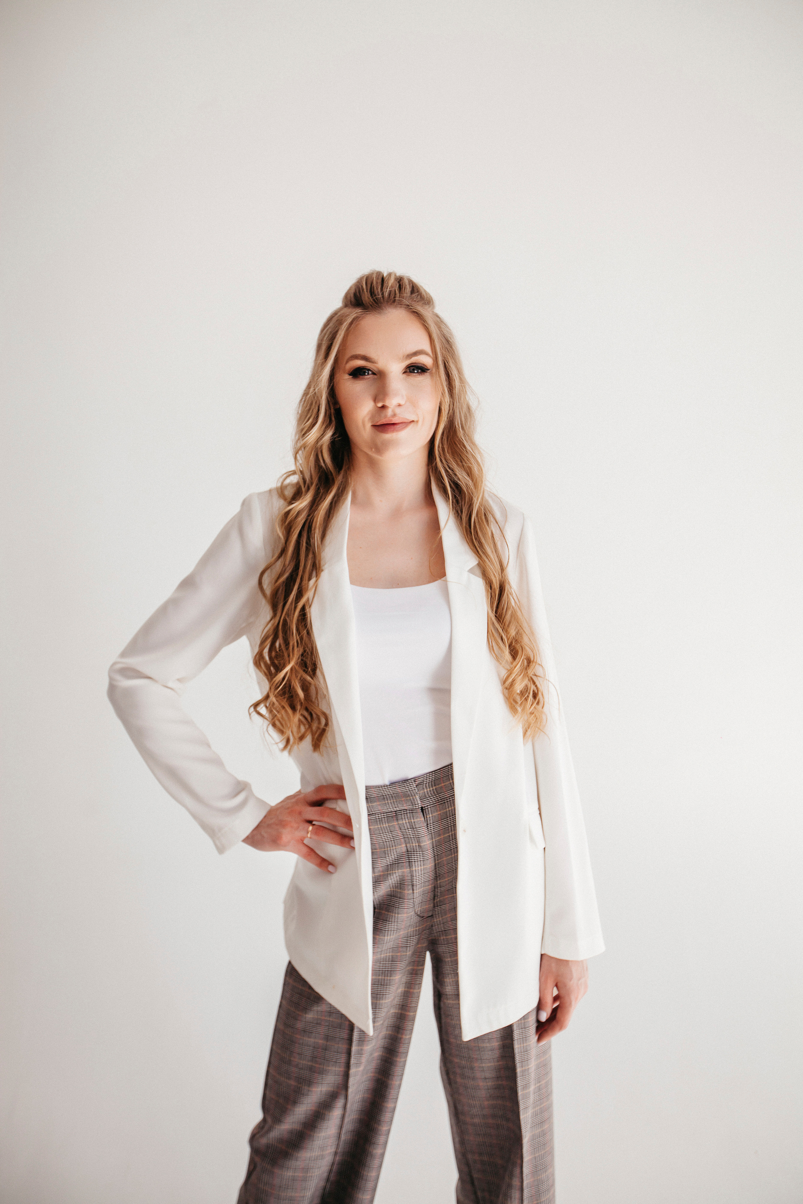 Ира. Главная