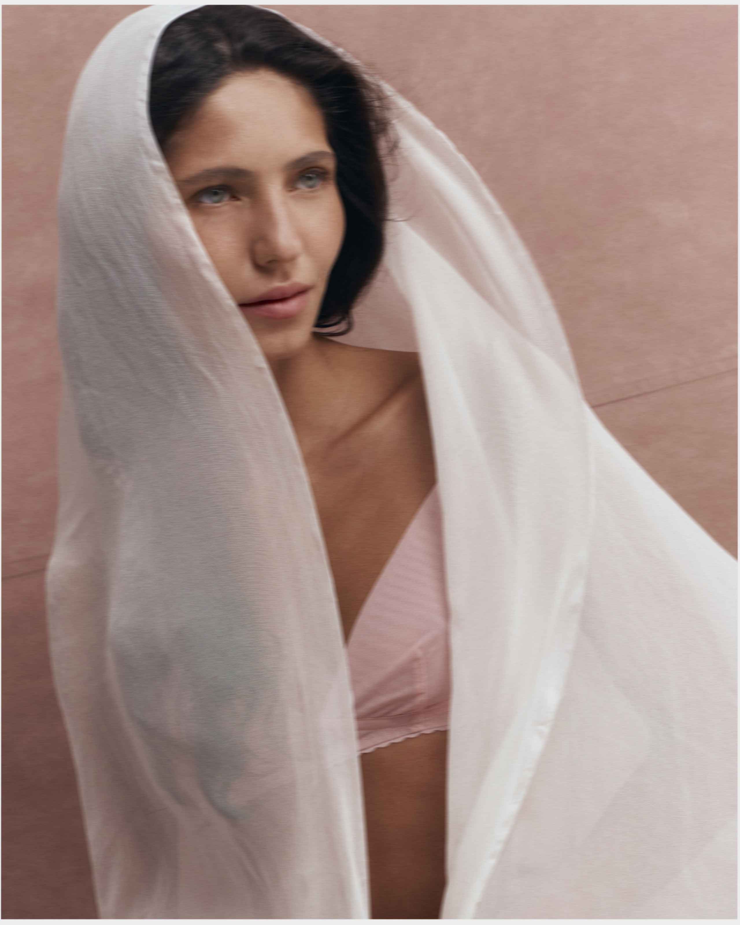 DE LA PEAU LINGERIE. Darya Abramova photographer