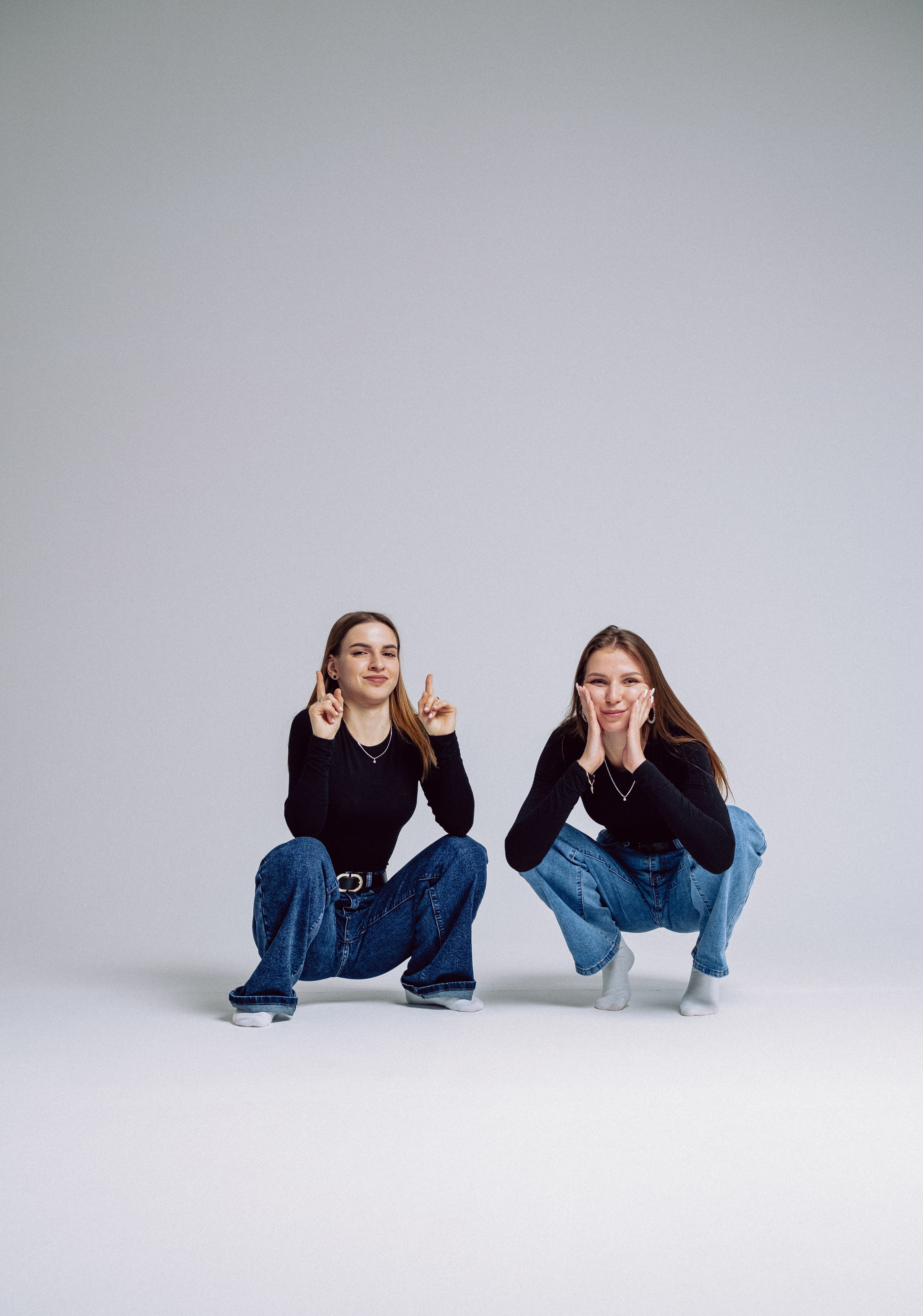 Даша & Настя. Phdkvmr.ru