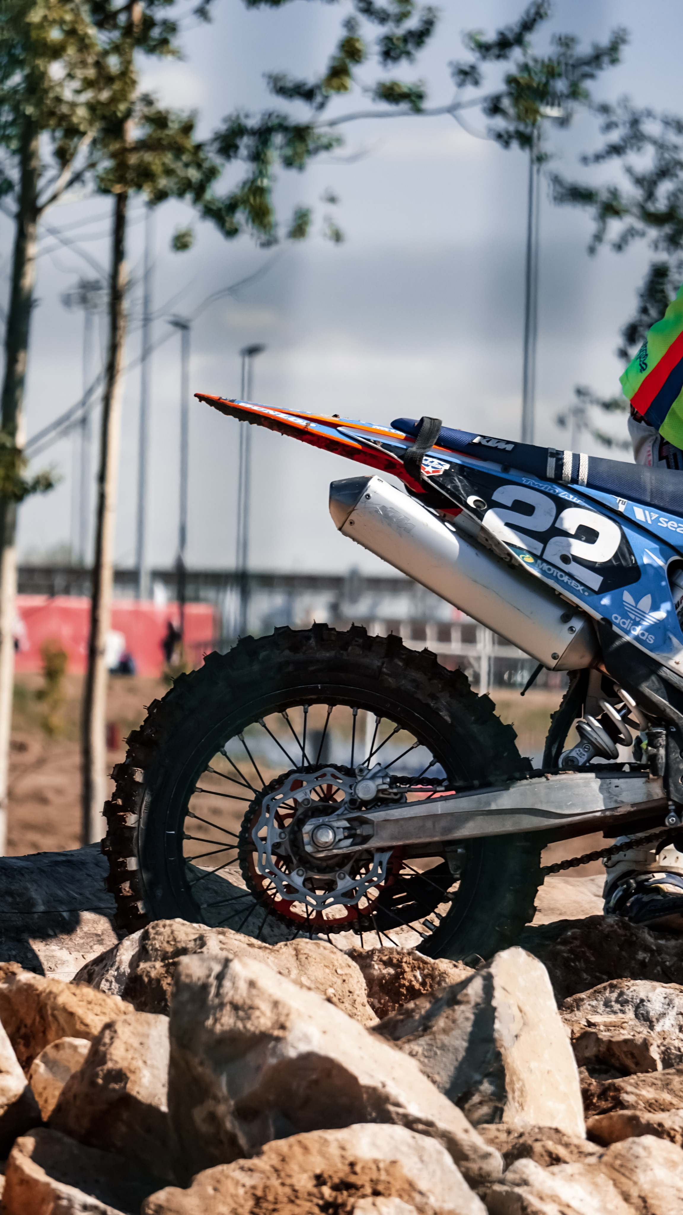 Motocross. Yaratezza production