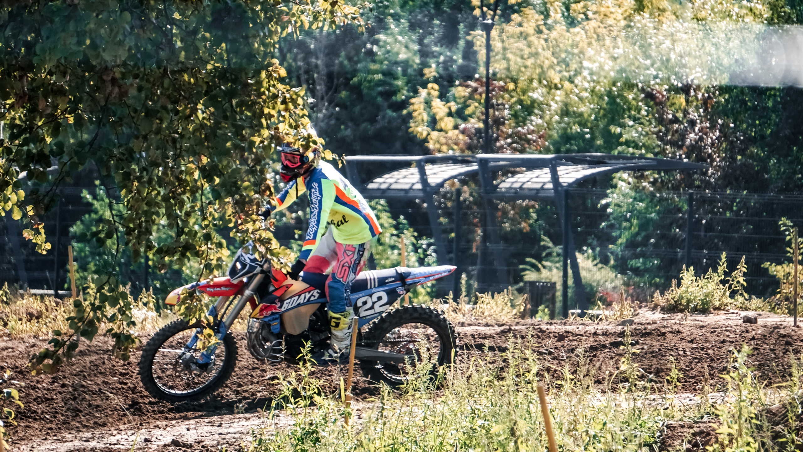 Motocross. Yaratezza production