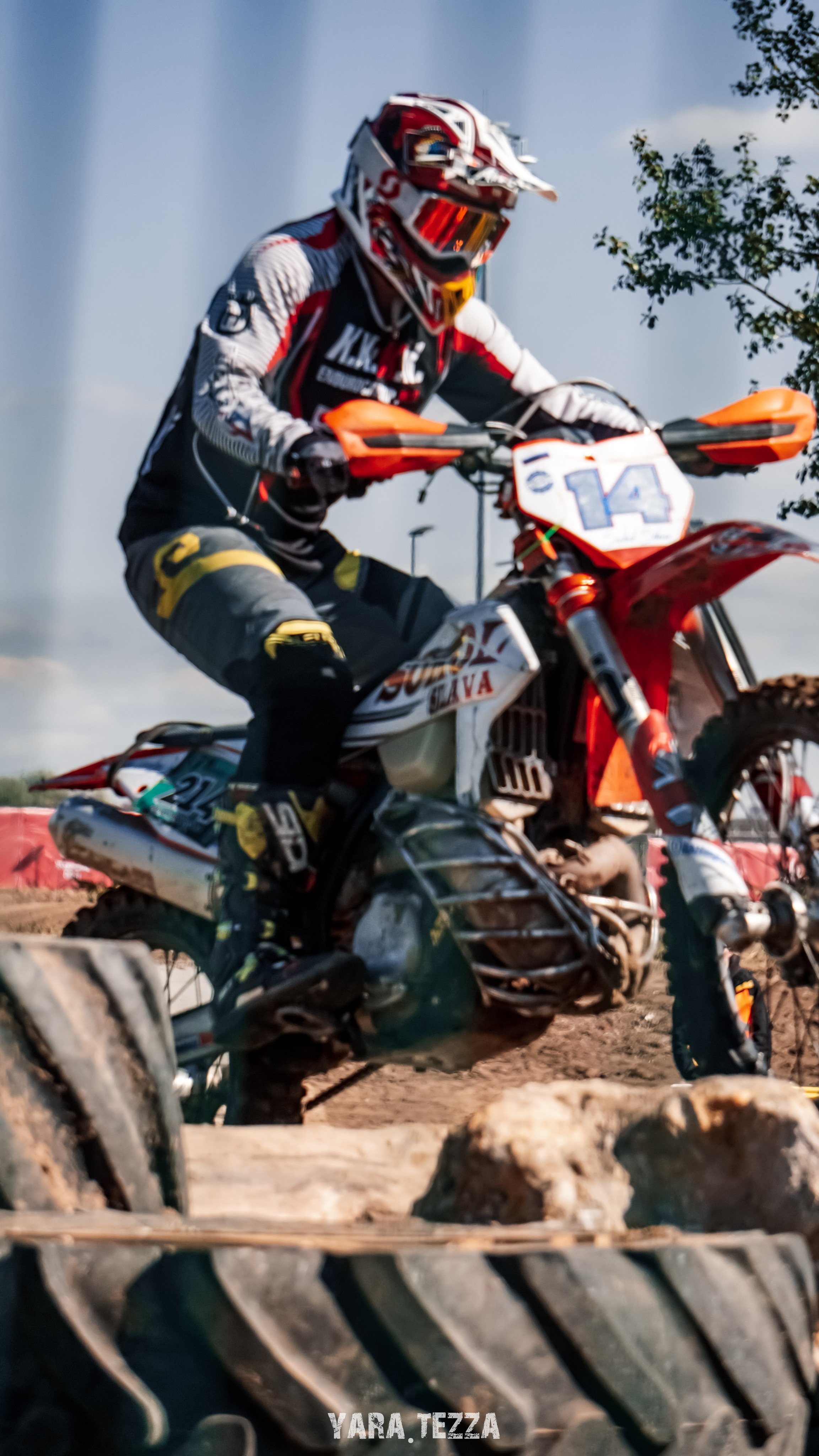 Motocross. Yaratezza production