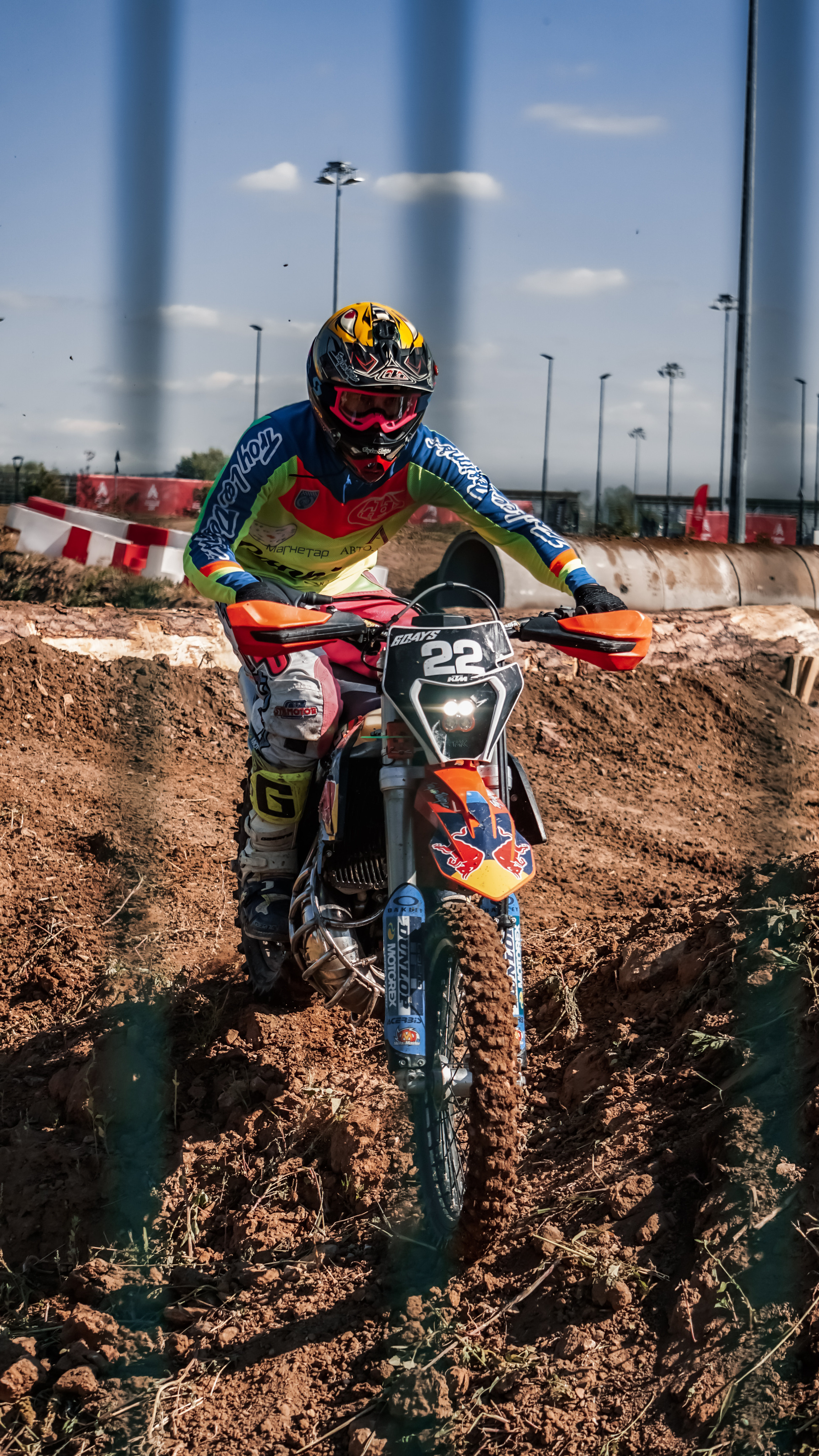 Motocross. Yaratezza production