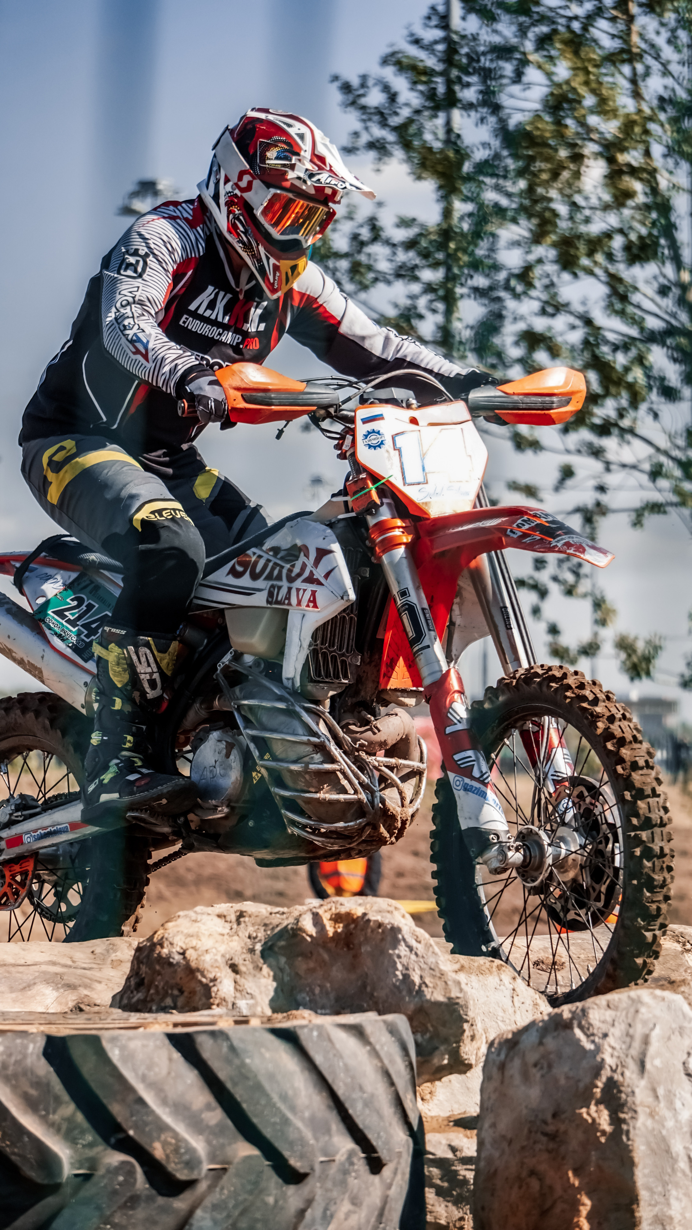 Motocross. Yaratezza production