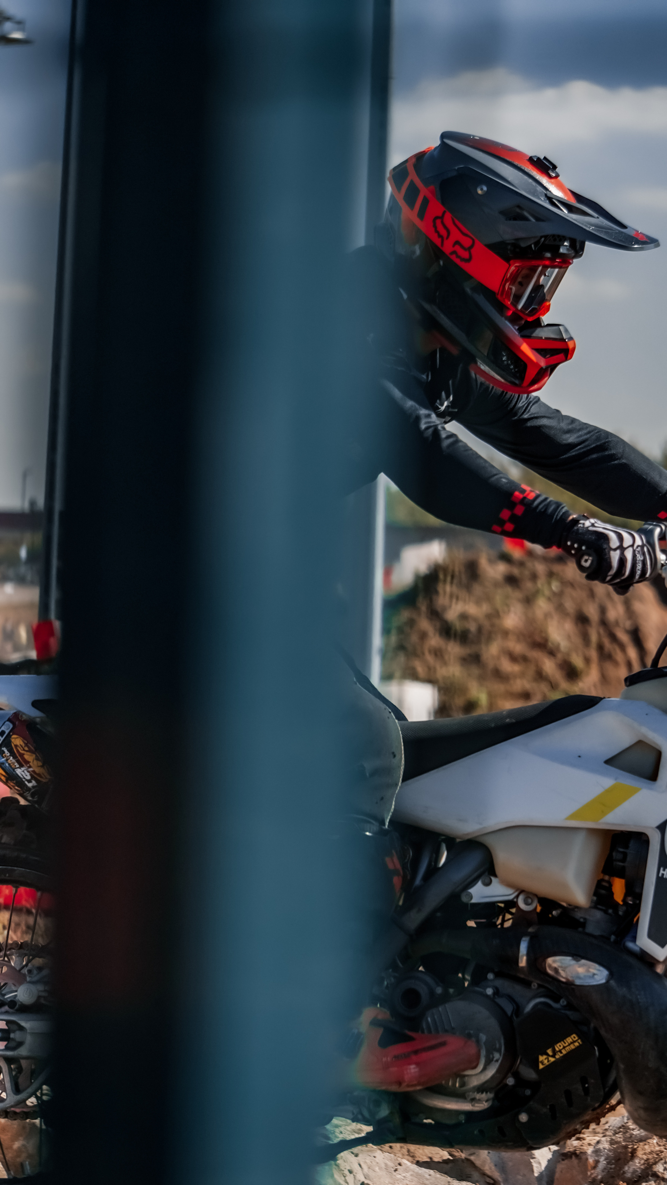 Motocross. Yaratezza production