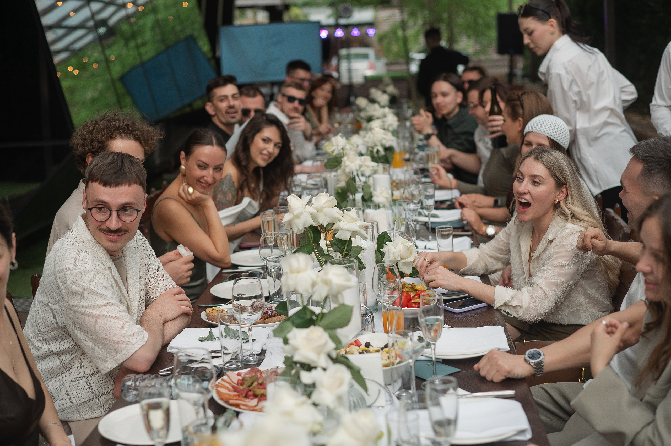 Динамичная свадьба где гости были активными участниками праздника. Свадебный фотограф в Ярославле Денис Медоваров