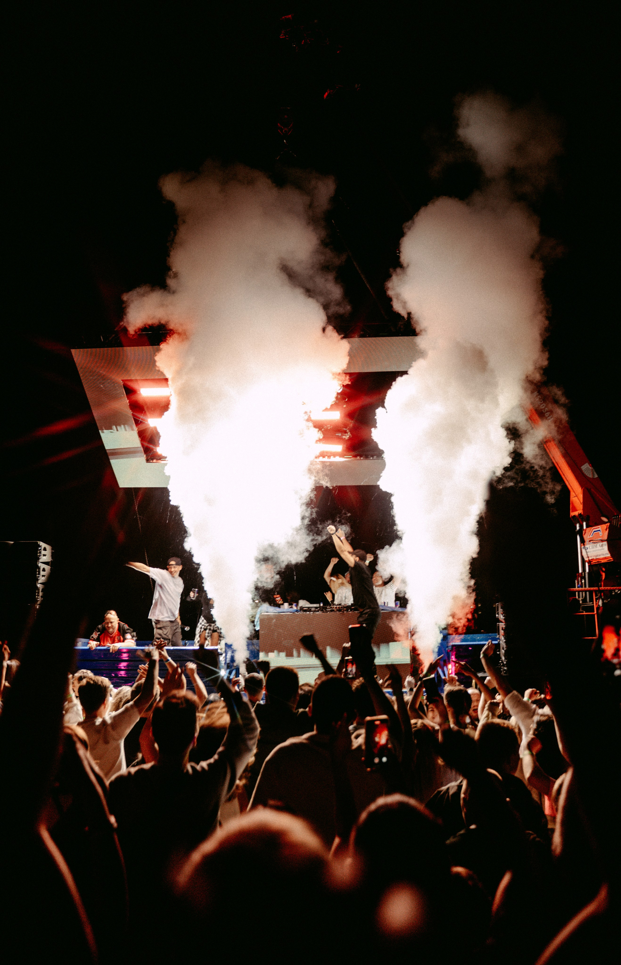 Где мой 2007. Летний фестиваль / 2024. Саша Копылов, фотограф в Казани