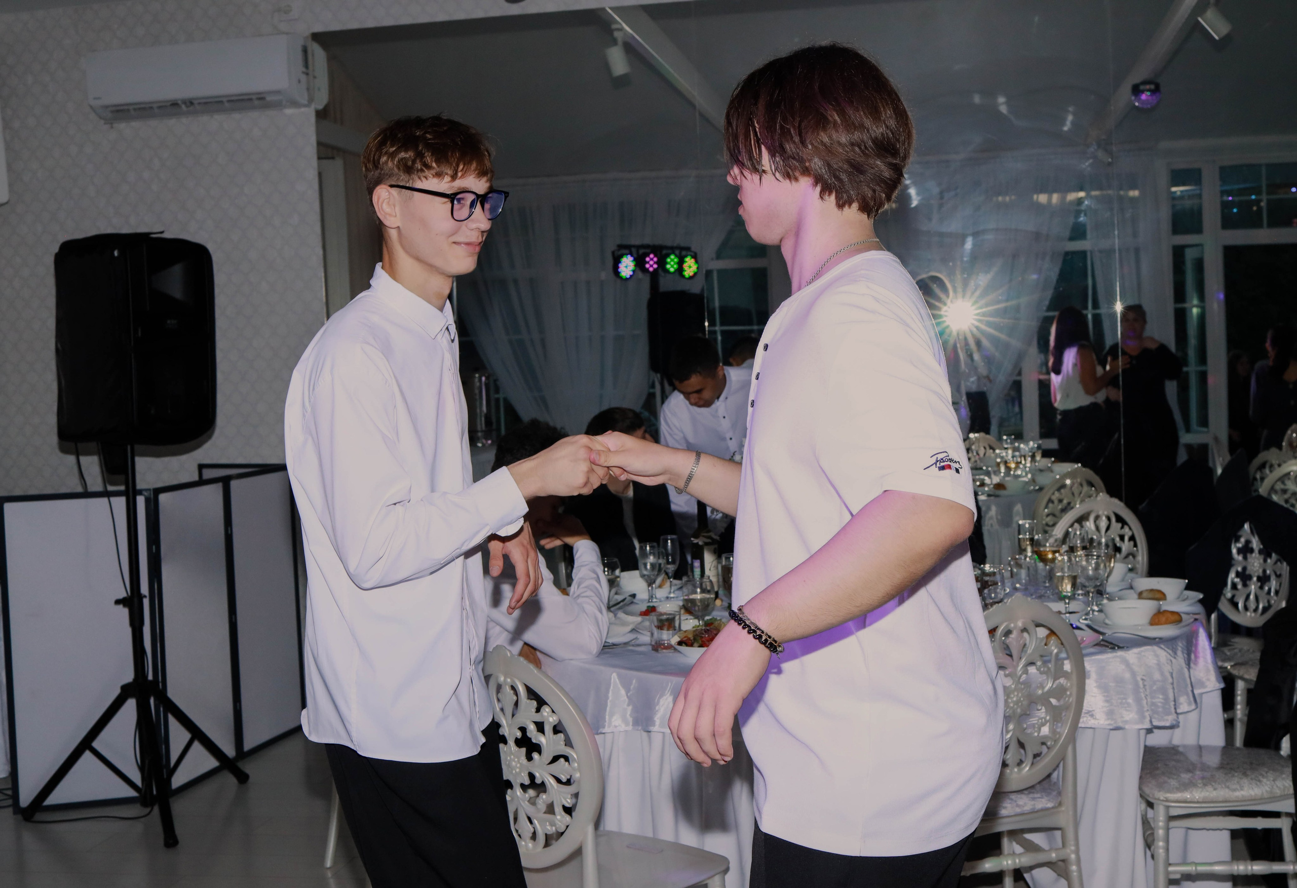 Выпускной.Школа № 100. Иванова Ирина Свадебный и семейный фотограф г. Уфа