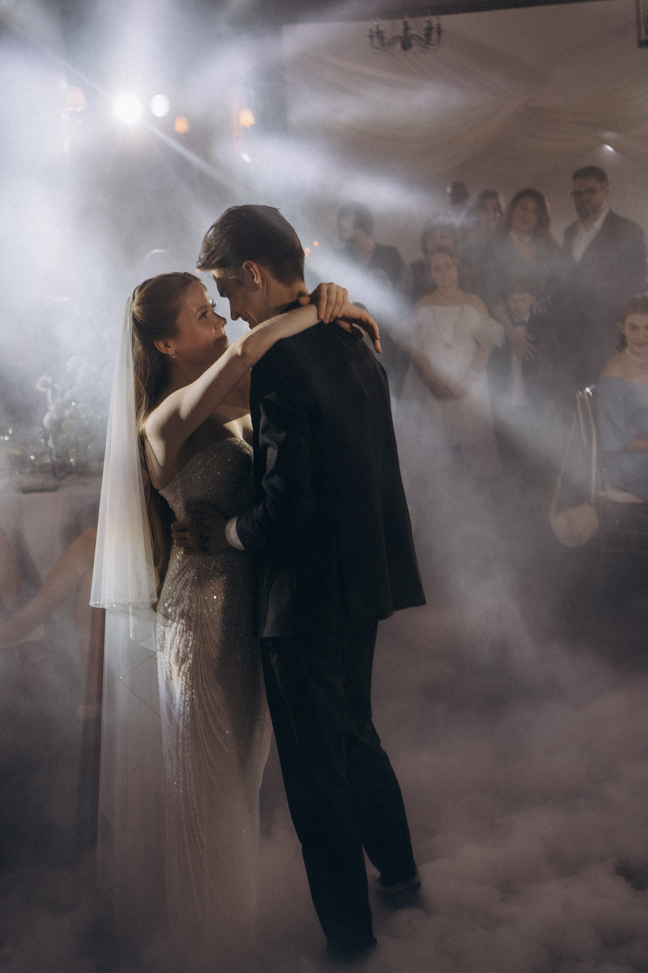 СВАДЕБНАЯ СЬЕМКА СБОРОВ В ОТЕЛЕ И ВЫЕЗД НА ЦЕРЕМОНИЮ (СНЯТО В СИБИРЕ В НИЖНЕВАРТОВСКЕ). Профессиональный фотограф, Санкт-Петербург — Виктория Богомолова