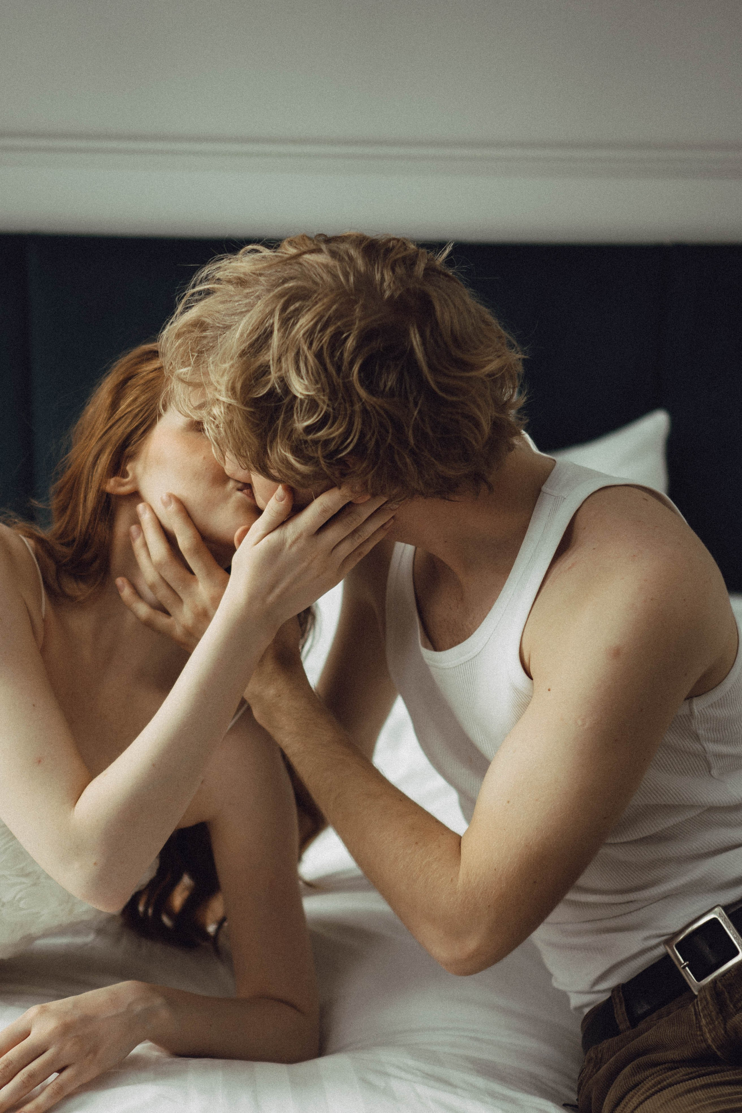 СВАДЕБНАЯ СЬЕМКА В ОТЕЛЕ. СБОРЫ ЖЕНИХА И НЕВЕСТЫ И ТАКЖЕ ТОР И ПОДГОТОВКА К ПРОГУЛКЕ. Профессиональный фотограф, Санкт-Петербург — Виктория Богомолова