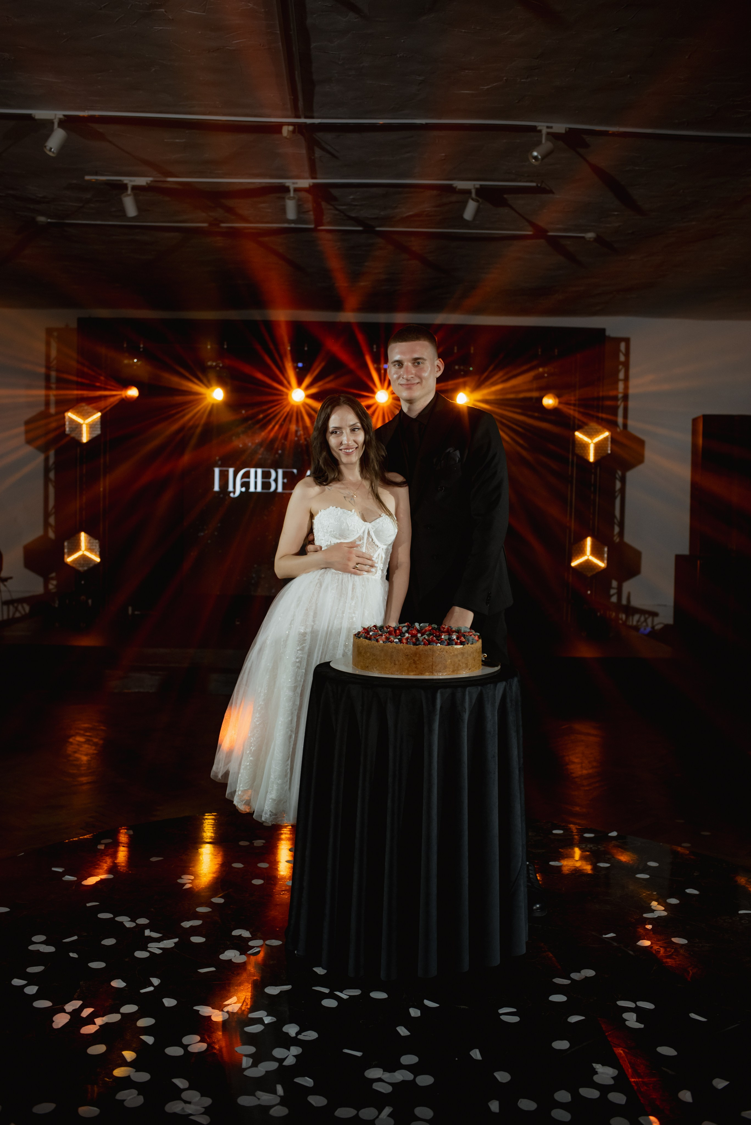 Павел и Наталья. Свадьба в библиотеке Лофт. Студия событий ДЕЙЗИ. Организация мероприятий. Свадебное агентство в Ростове-на-Дону. Свадебный организатор. Организация свадьбы под ключ
