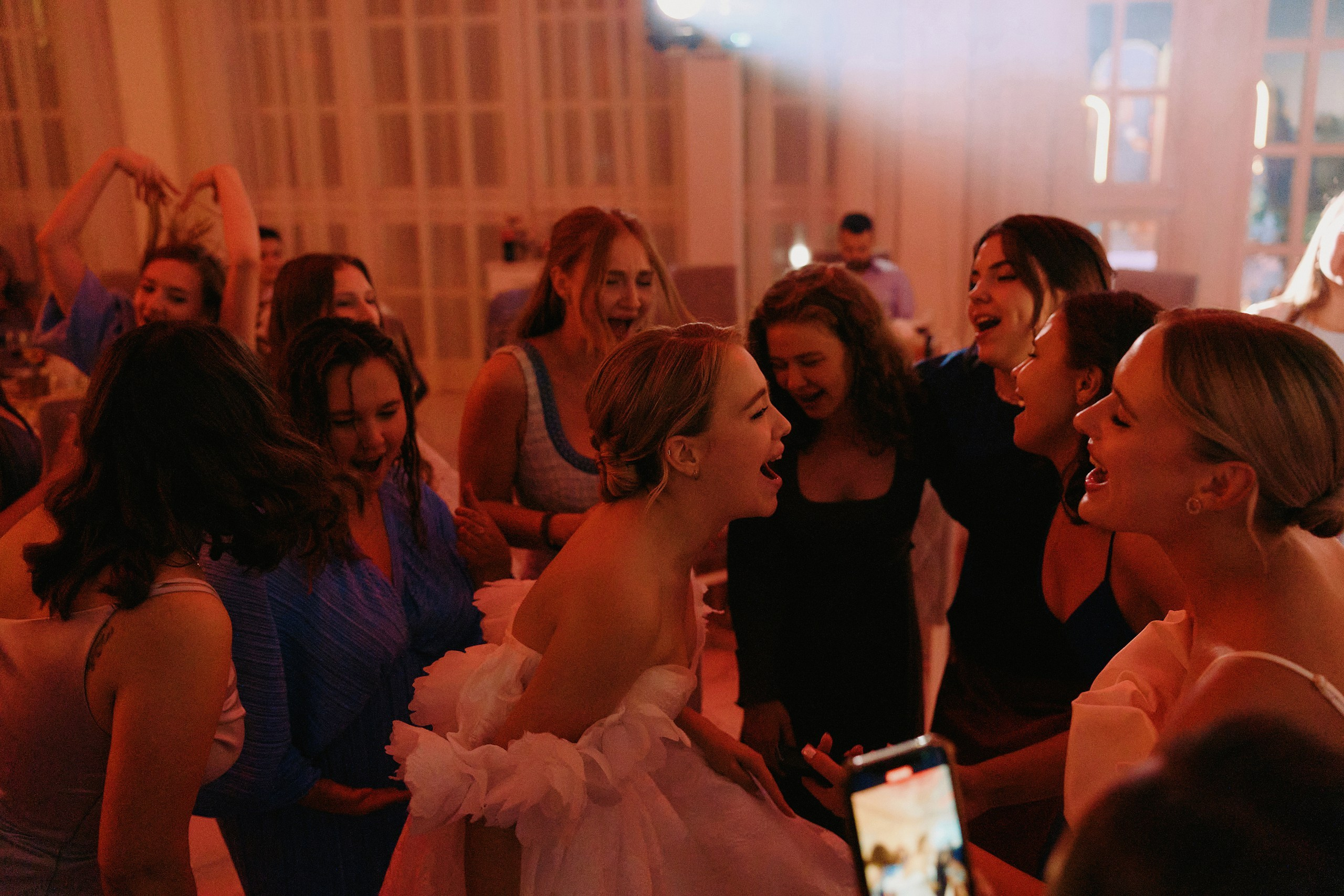 Премиум свадьбы в Ростове-на-Дону от ДЕЙЗИ. Ресторан Усадьба. Студия событий ДЕЙЗИ. Организация мероприятий. Свадебное агентство в Ростове-на-Дону. Свадебный организатор. Организация свадьбы под ключ