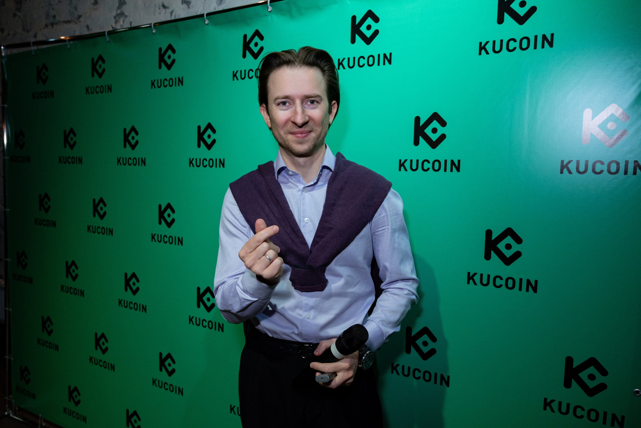 Конференция от криптобиржи KuCoin. Фотограф мероприятий в Москве