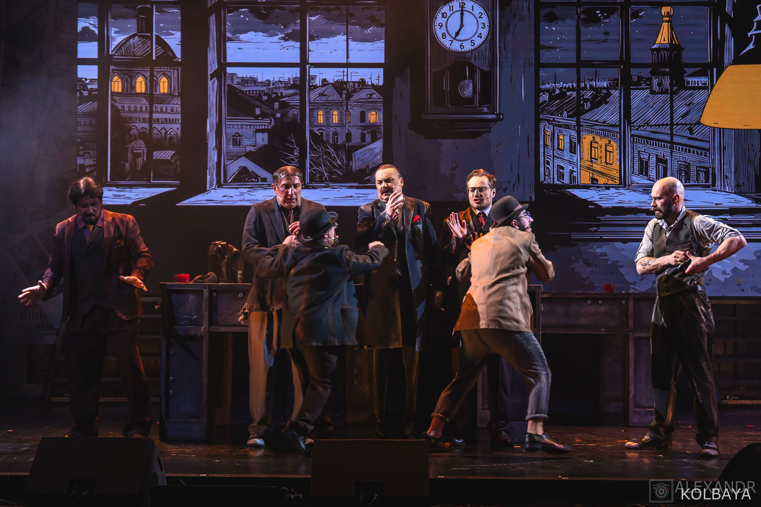 Фотографии со спектакля «Однажды в городе N». Концертный и театральный репортажный фотограф в Москве Александр Колбая
