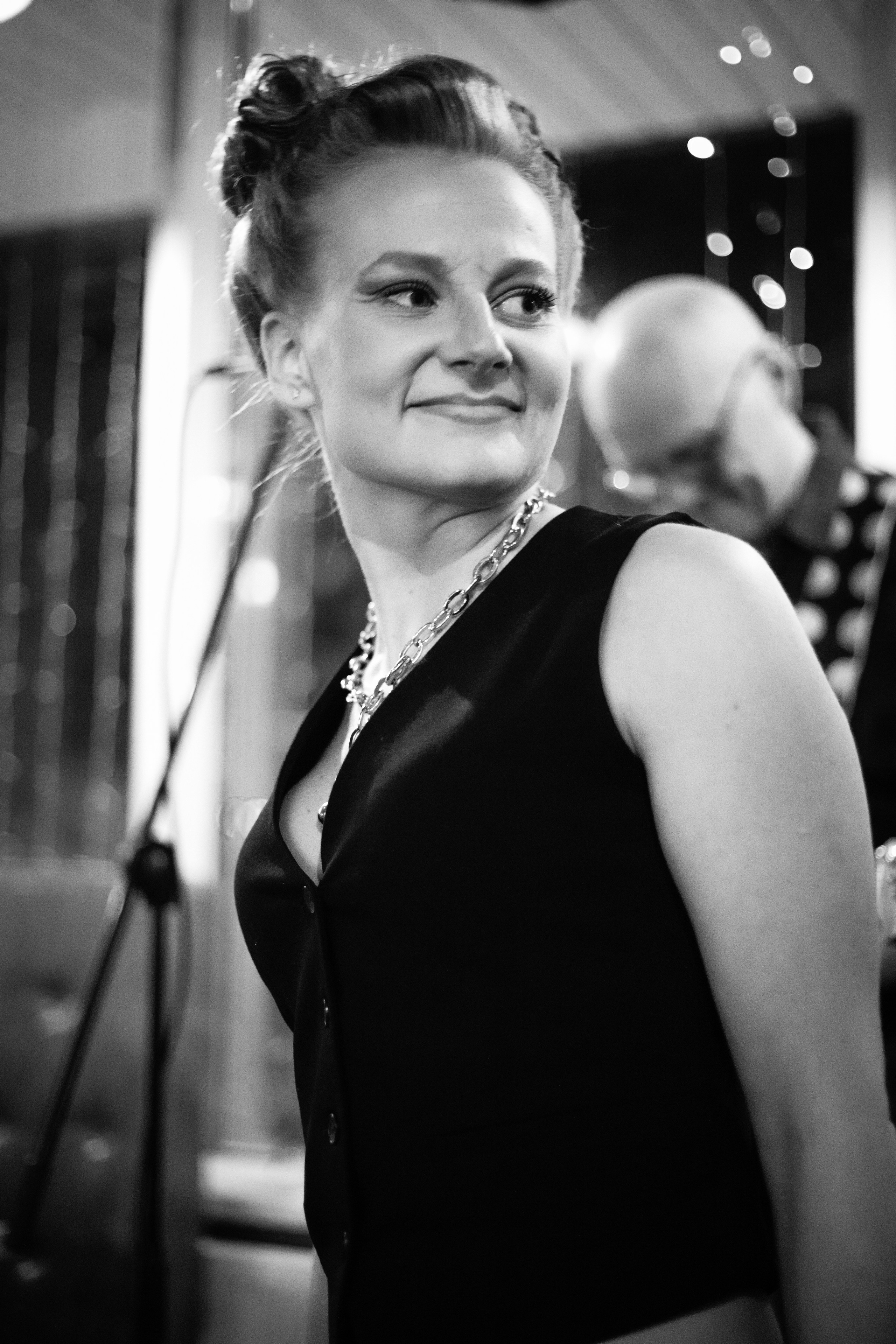 Button Bar — Red Satchel (25.11.2023). Фотограф Вадим Семак