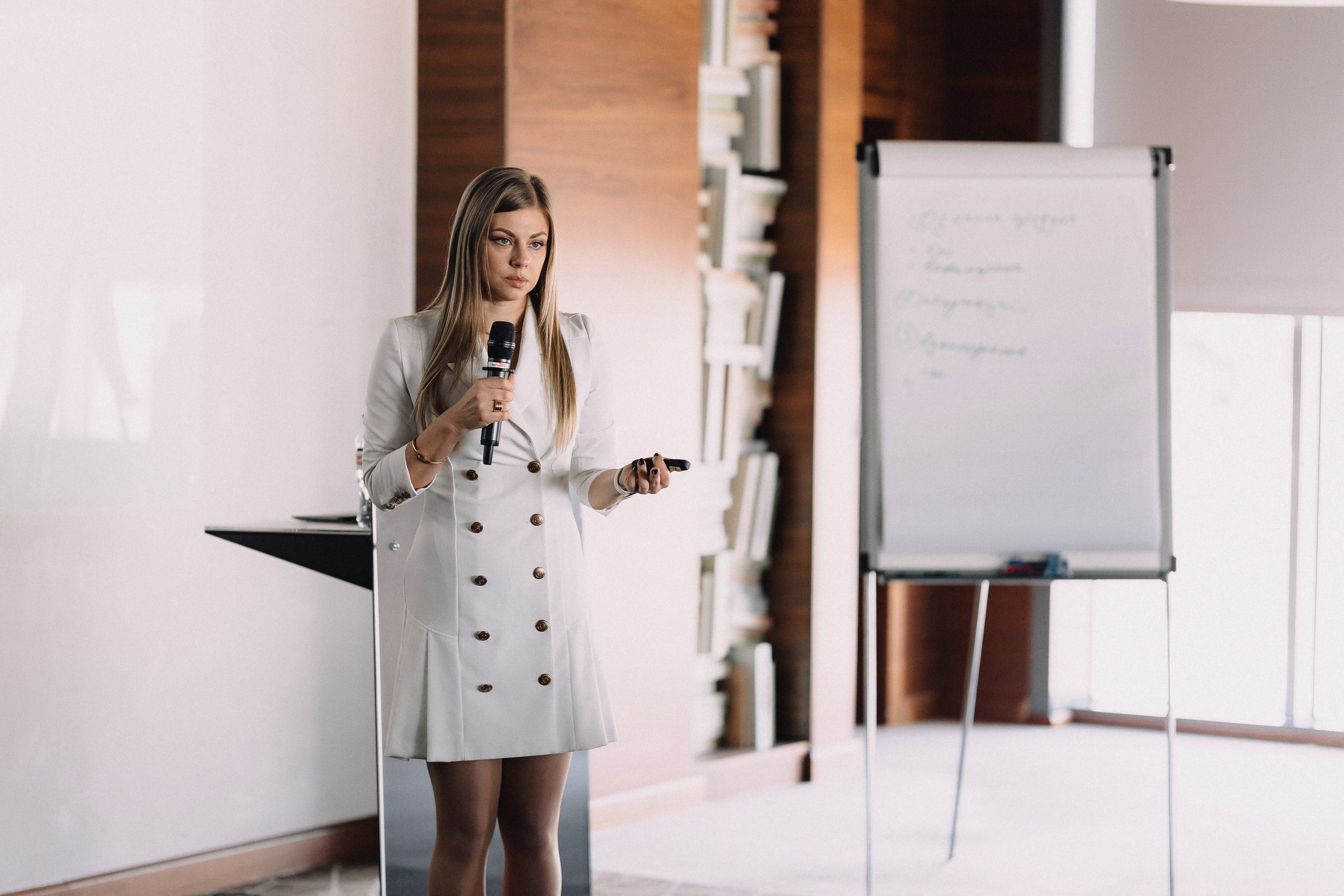 Застройщики Москвы MR (МАРРИОТ). Свадебный и репортажный фотограф в Воронеже Роман Янко