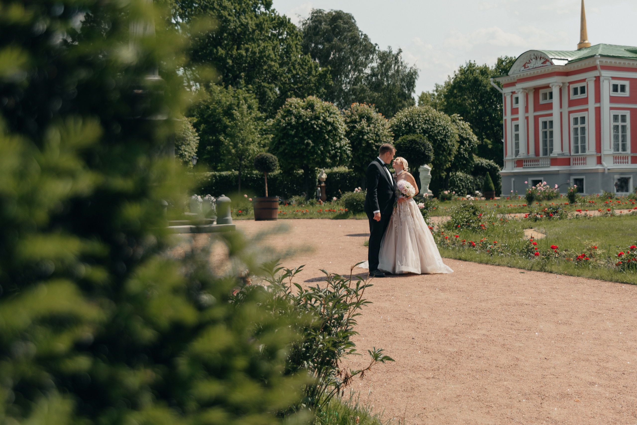 Свадебная фотосессия Кусково. Фотограф Москва
