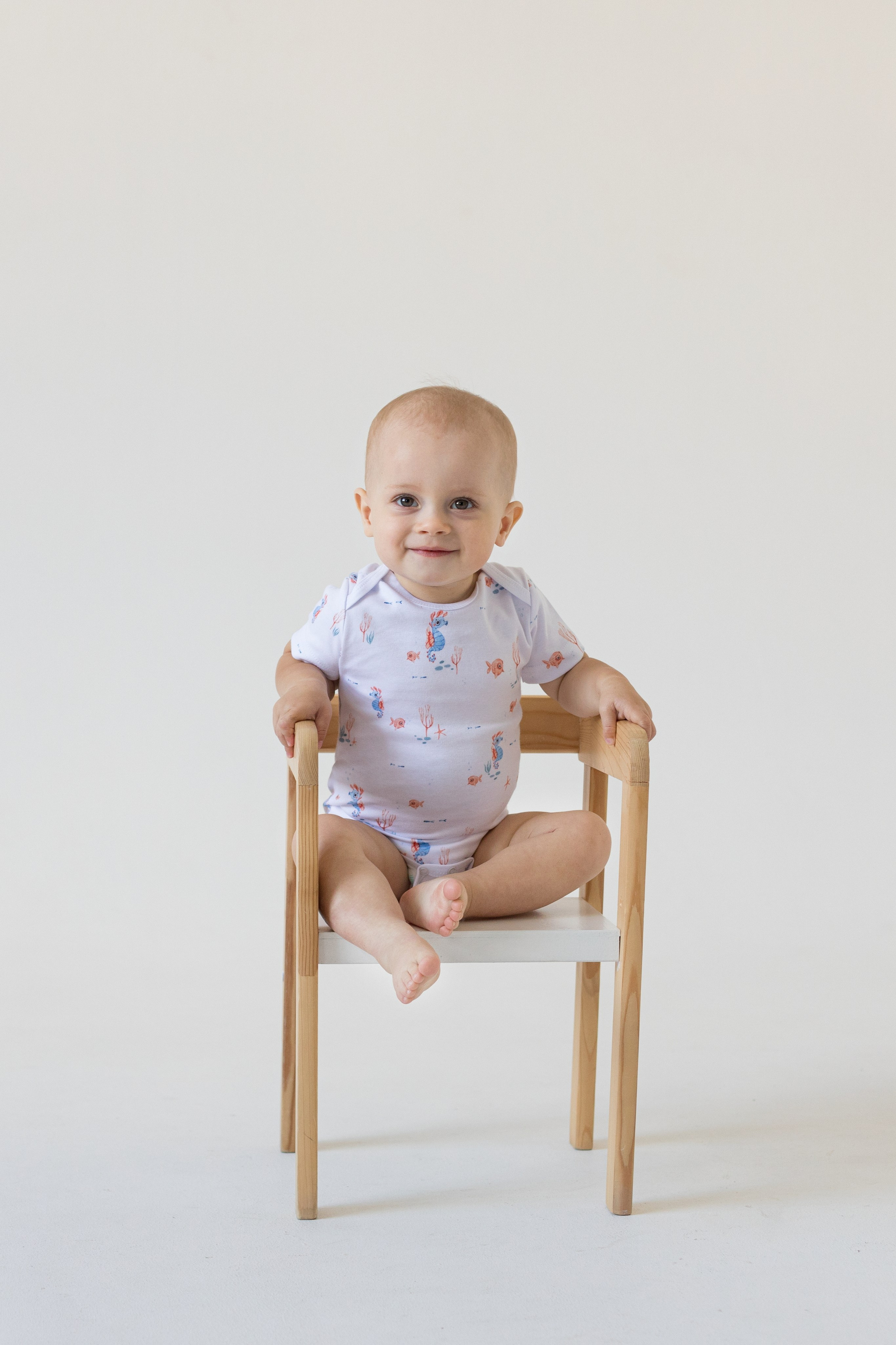 Фотосессия одежды для новорожденных детей. Детский и контент фотограф Надя Волкова Санкт-Петербург