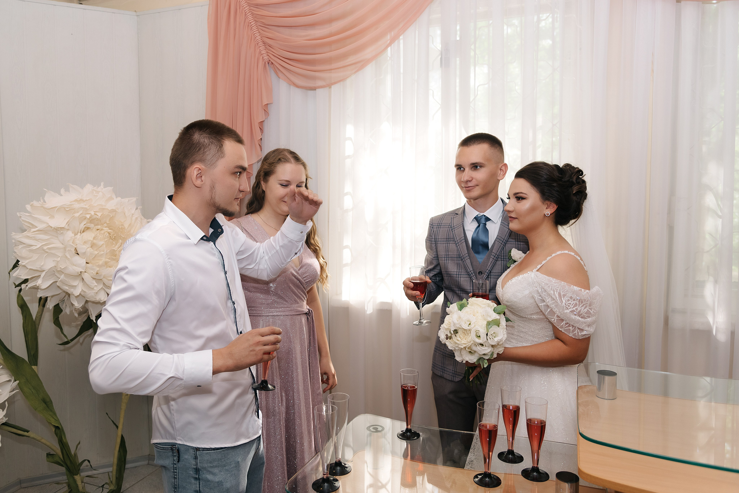 Роман и Карина. Фотограф Волжский Екатерина Егорова