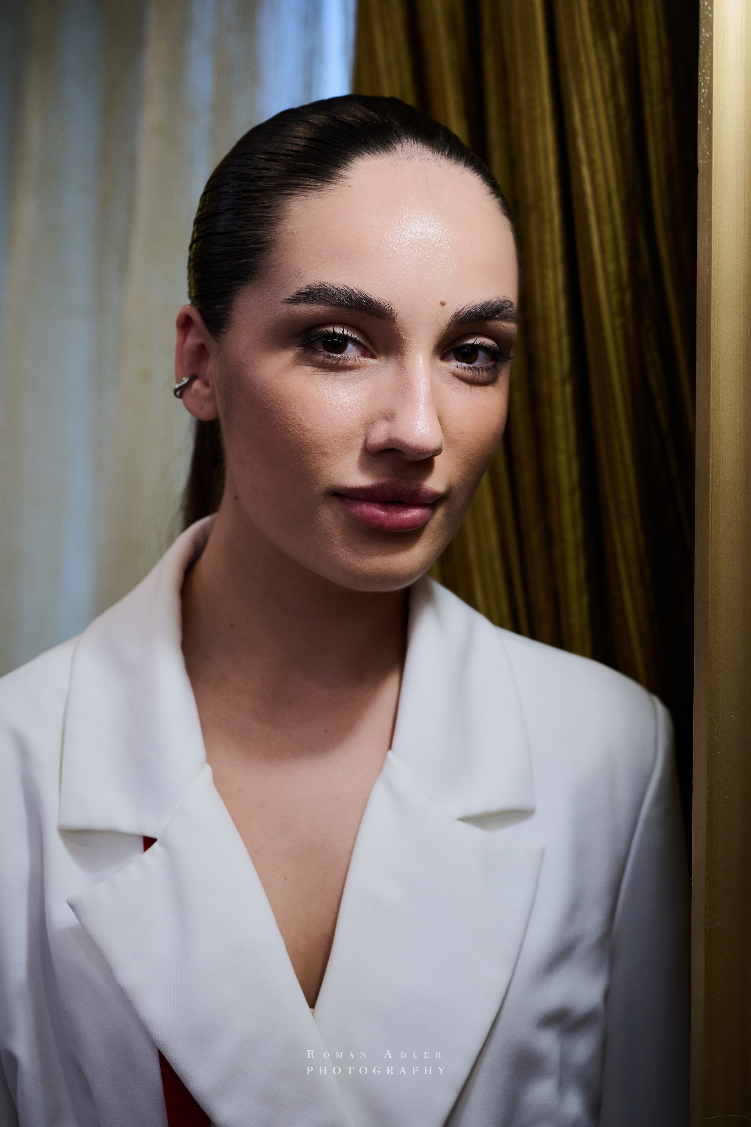 Золотая Неделя Моды. Фотограф Роман Адлер